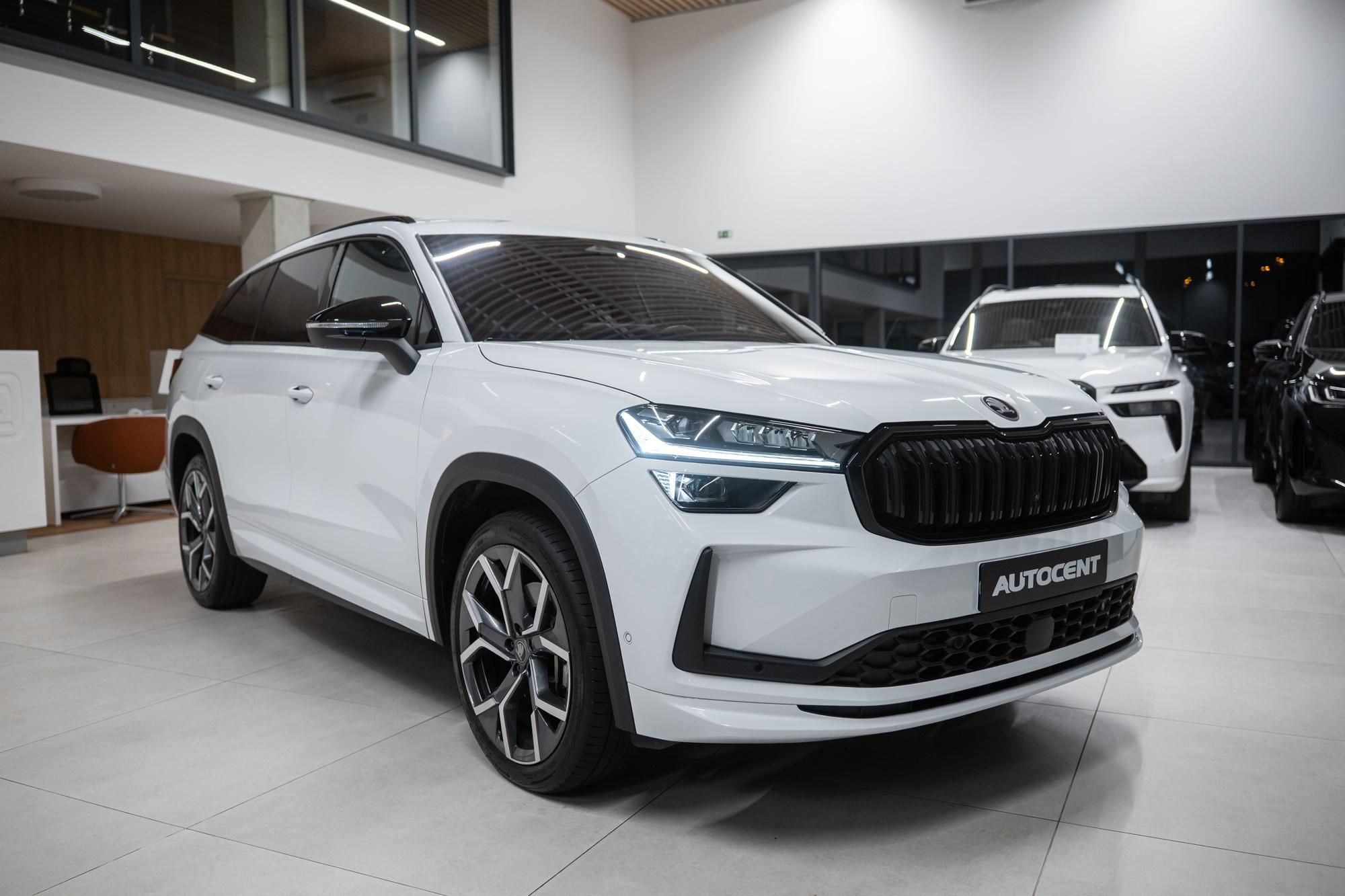 Škoda Kodiaq, SPORTLINE TDI 142Kw 4x4 TAŽNÉ - fotka 6