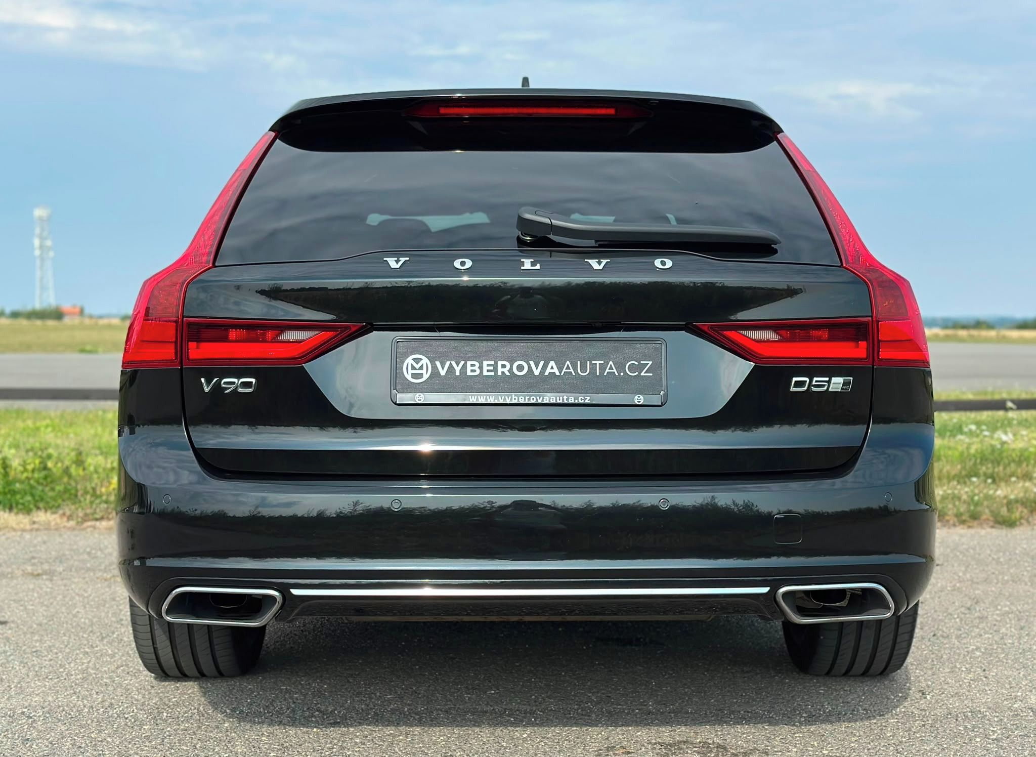 Volvo V90, B5/173kW AWD INSCRIPTION/DPH - fotka 6