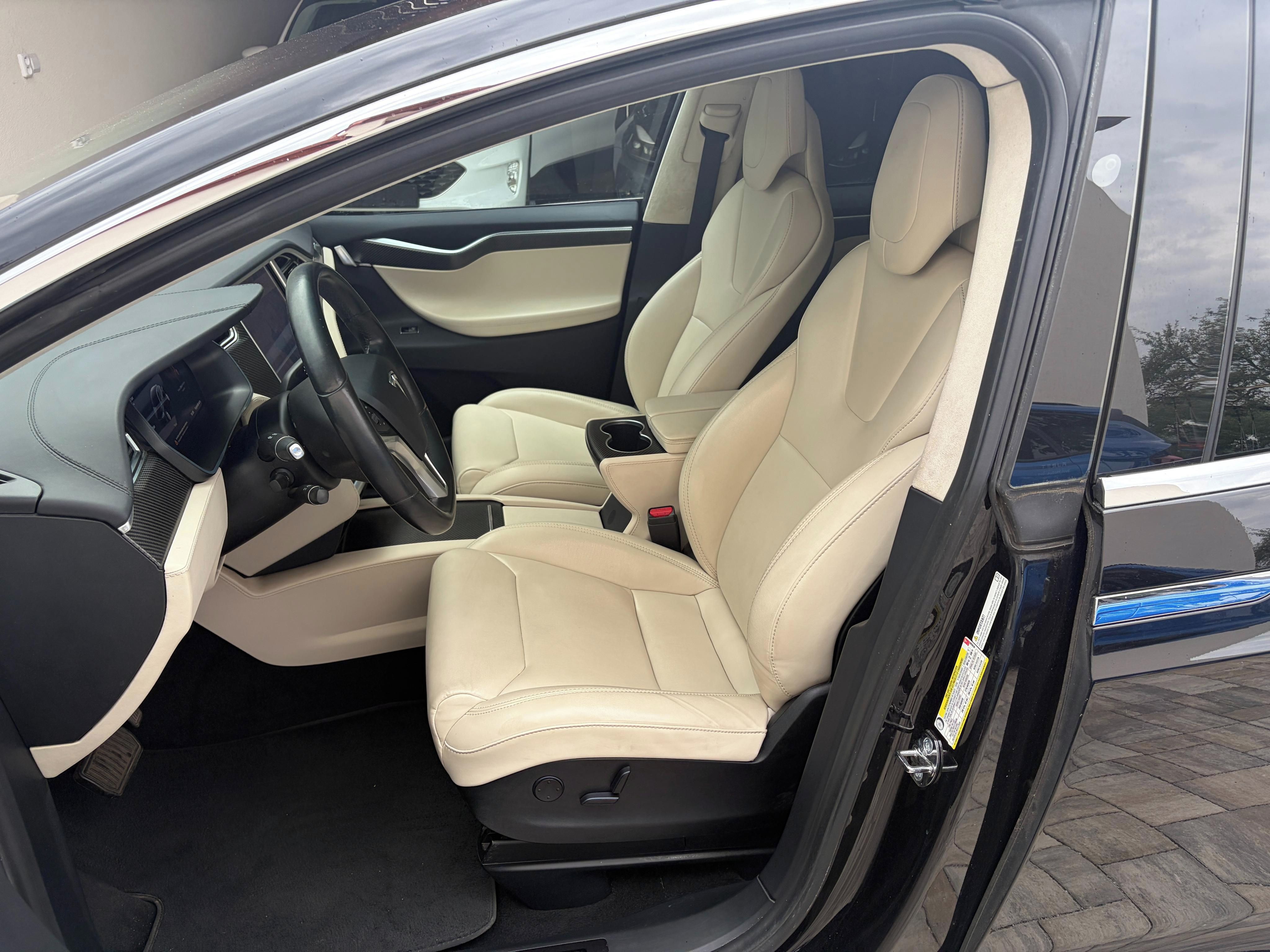 Tesla Model X, 100D, MCU2, tazne,5mist - fotka 6