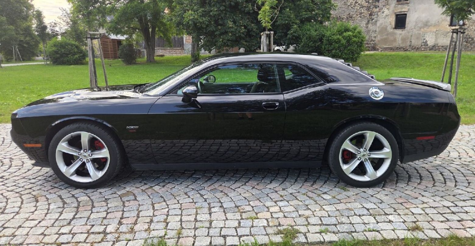 Dodge Challenger, Dodge Challenger 5,7 HEMI - fotka 5