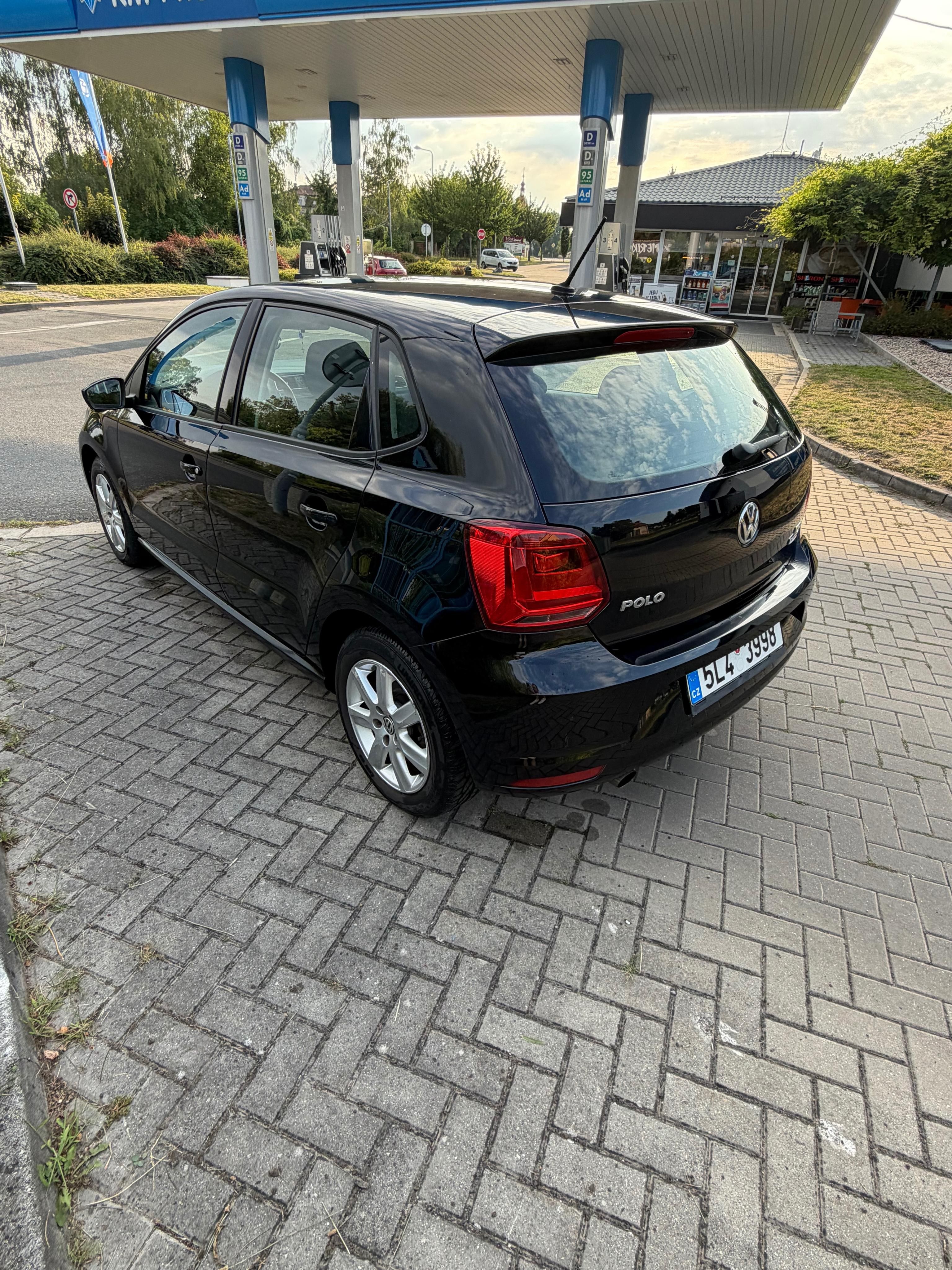 Volkswagen Polo, VW Polo, 1.2 TSI, nová STK - fotka 5