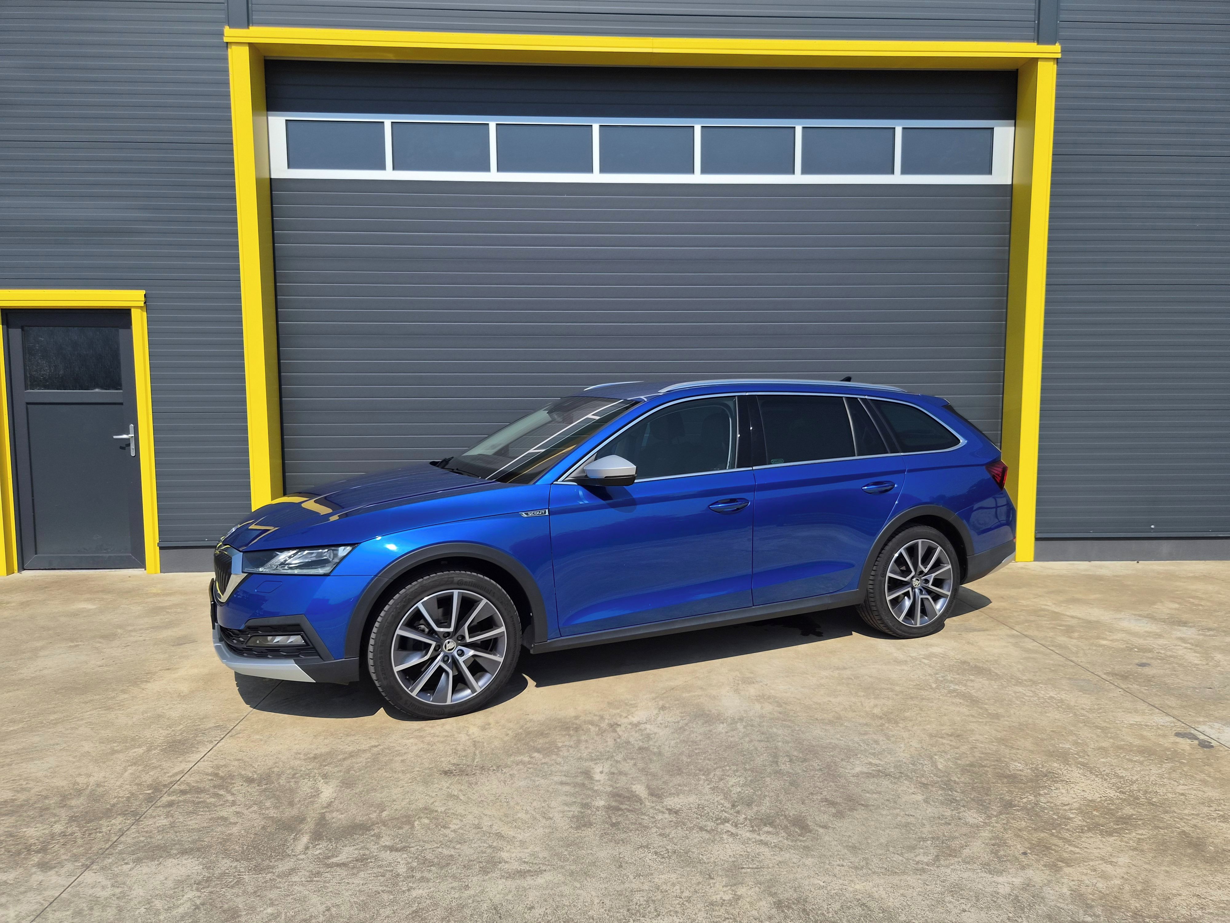 Škoda Octavia, Scout 147kw DSG 4x4,Canton,DCC - fotka 2