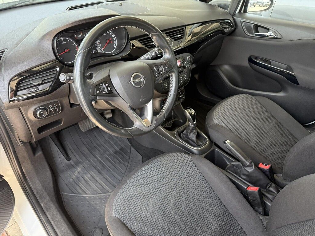 Opel Corsa, A/T 1,4i 66 kW Active - fotka 6