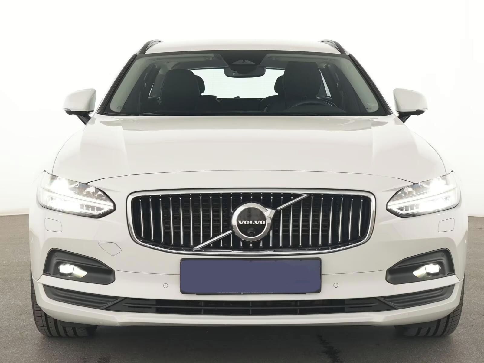 Volvo V90, B4 2.0 Momentum Pro*360°*Navi* - fotka 5