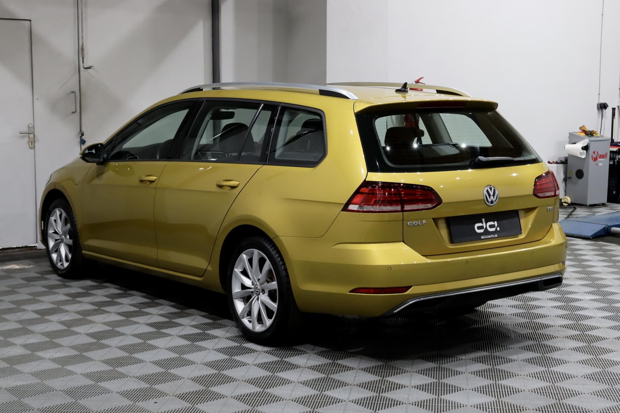 Volkswagen Golf, 7 FL Variant 1.4 TSI 92 kW - fotka 5