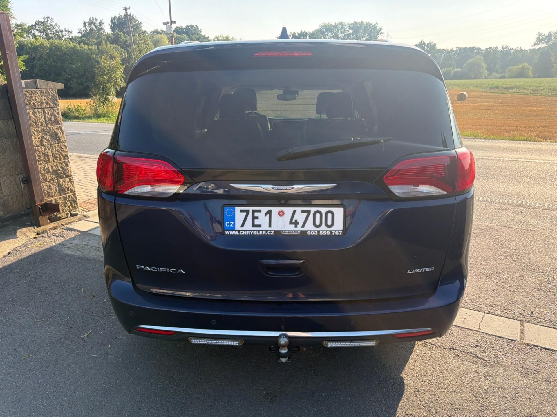 Chrysler Pacifica, 3,6 Limited LPG Radar 360 2018 - fotka 5