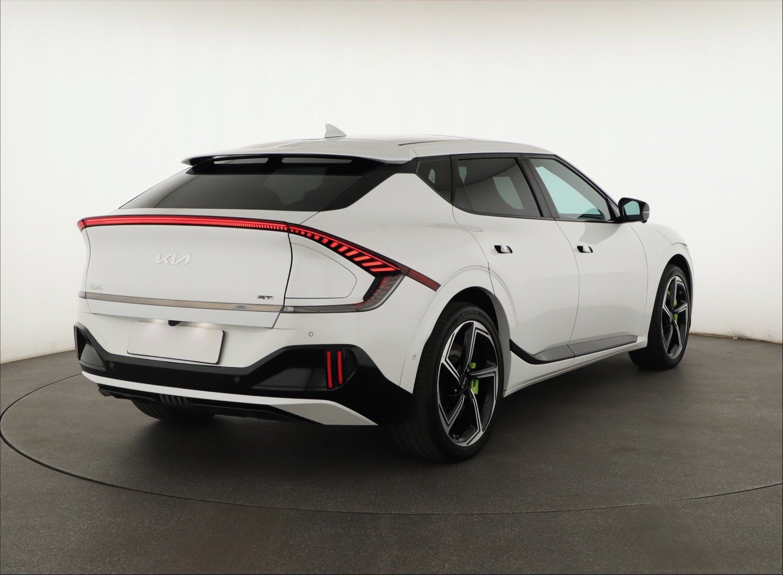 Kia EV6, GT AWD 77.4 kWh, SoH 99% - fotka 5