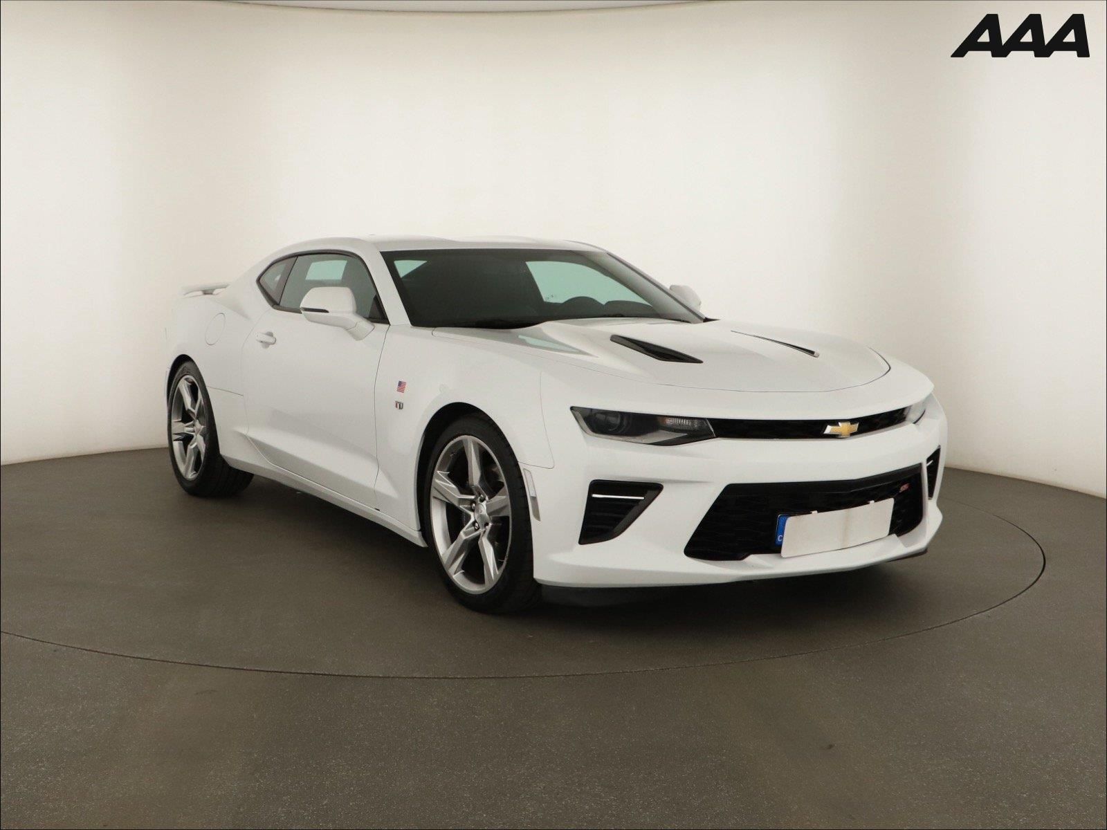 Chevrolet Camaro, 6.2 V8