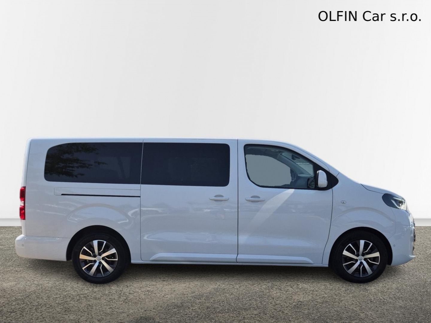 Toyota Proace Verso, Family 2.0D 130 kW 8 AT Family - fotka 6