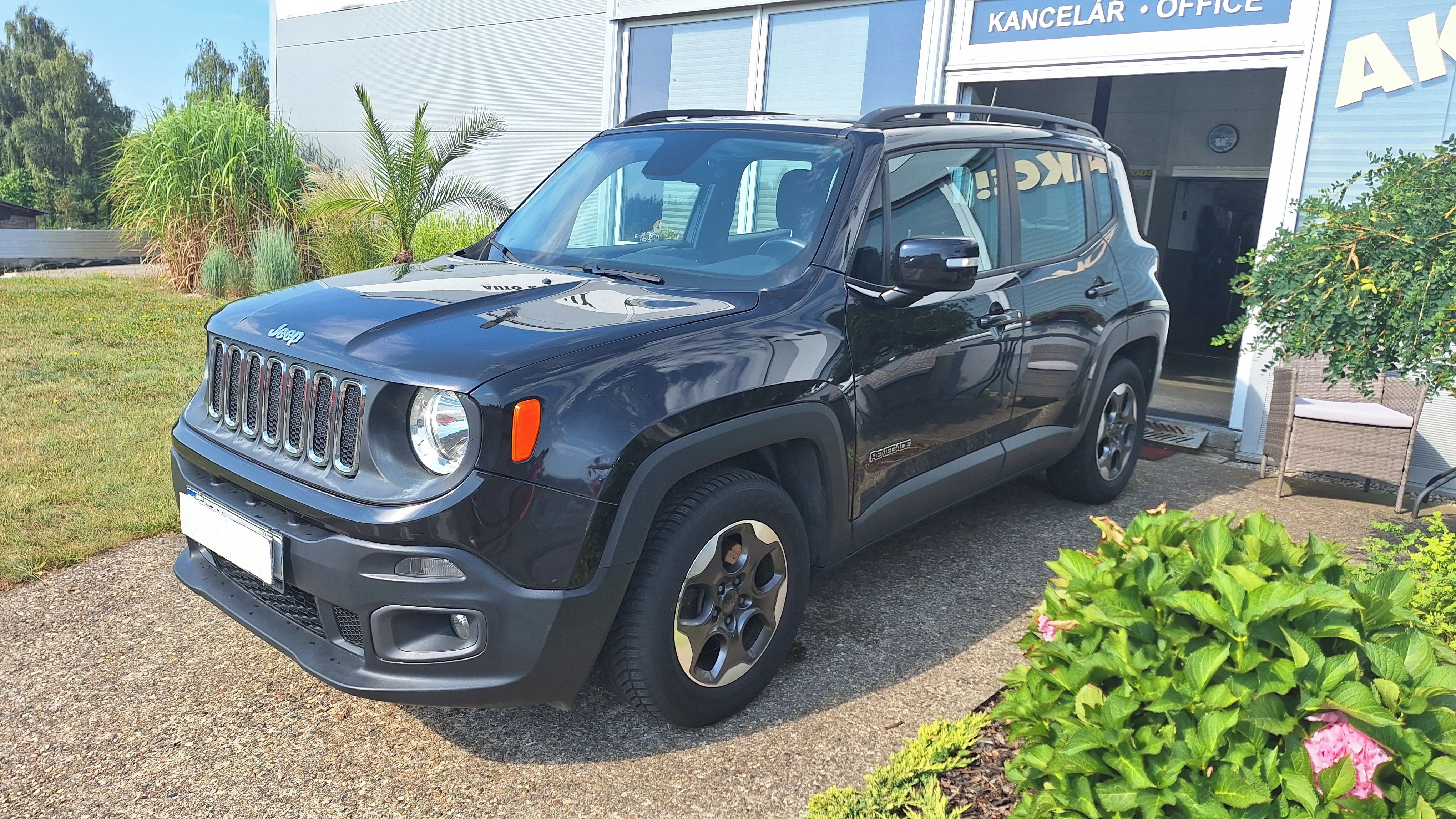 Jeep Renegade, koupeno v ČR, LONGITUDE - fotka 3