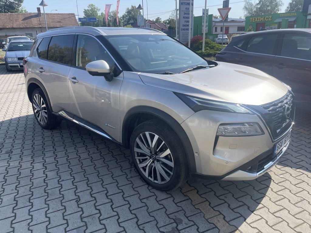 Nissan X-Trail, E-Power 213PS 4WD Tekna Plus