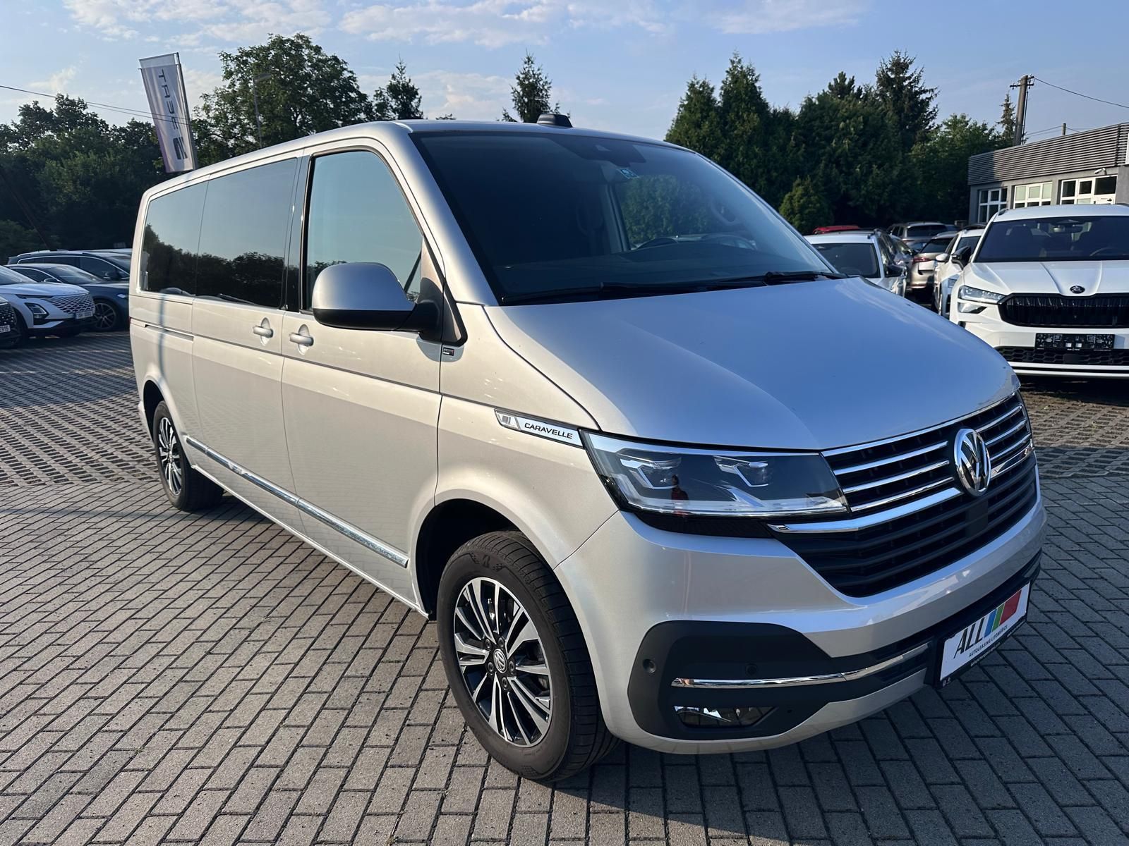 Volkswagen Caravelle, 2.0 TDI DSG 110kW - fotka 4