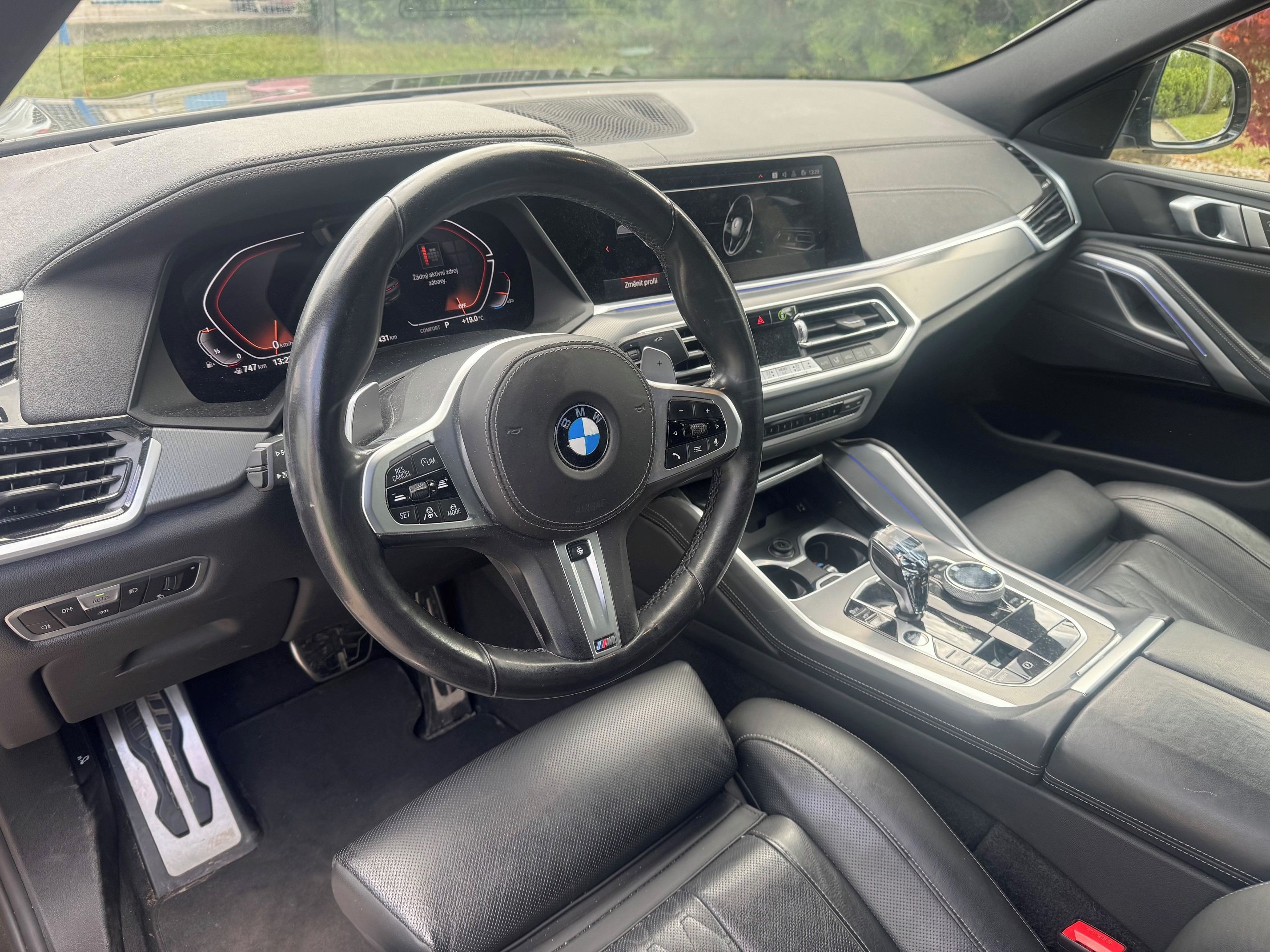 BMW X6 - fotka 2