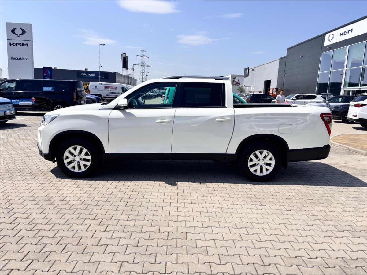 KGM Musso Grand, 2,2 e-XDI Style 4WD 148kW - fotka 2