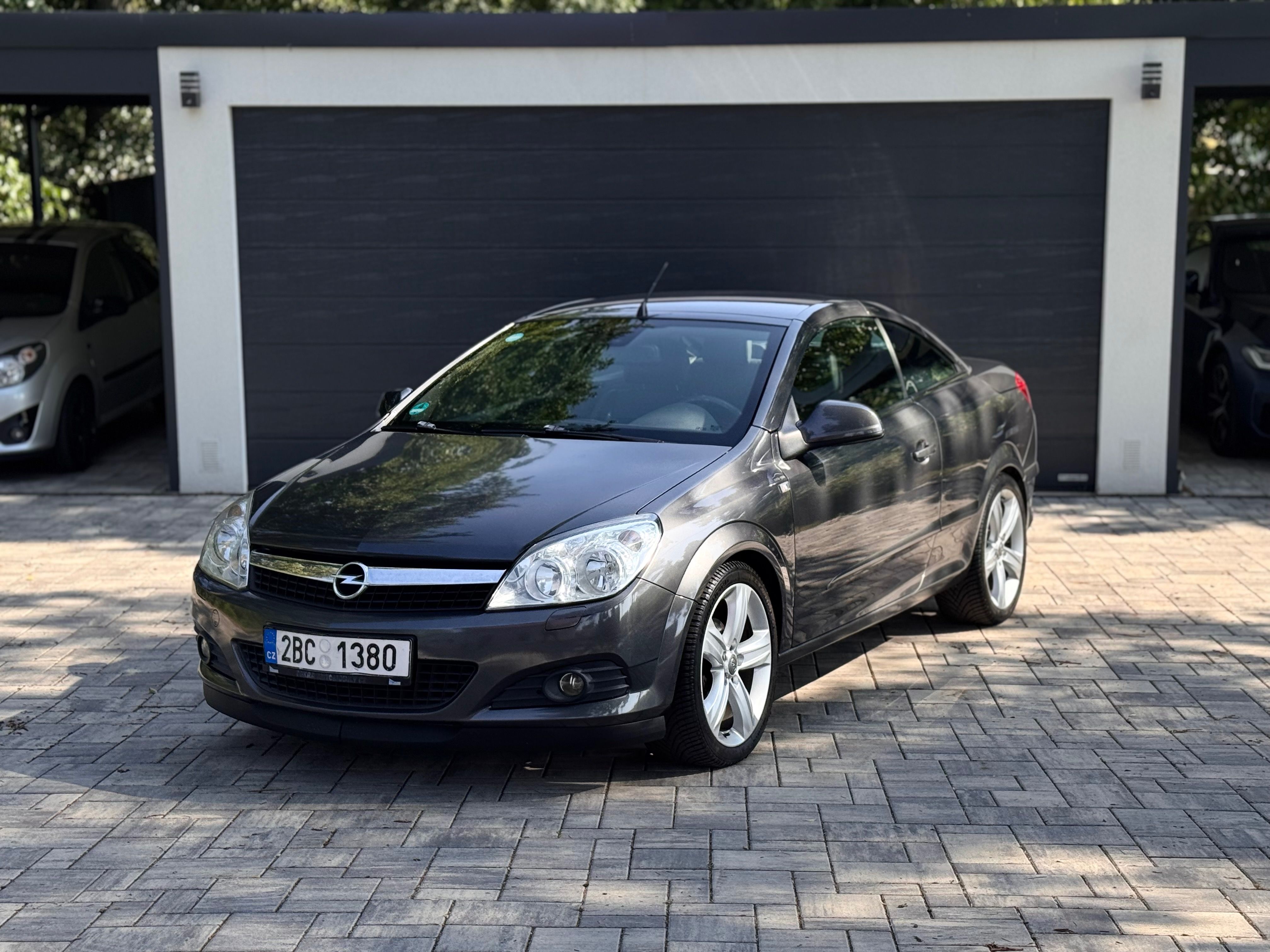 Opel Astra, Opel Astra TwinTop 1.6 16V,