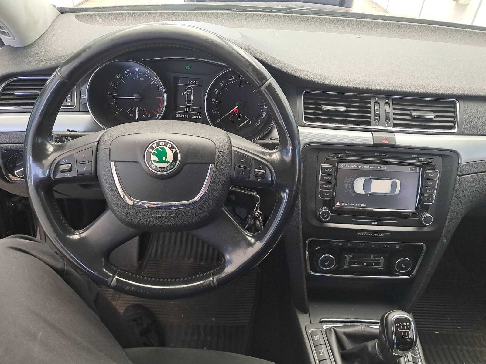 Škoda Superb, 2.0 TDI, 4X4 - fotka 3