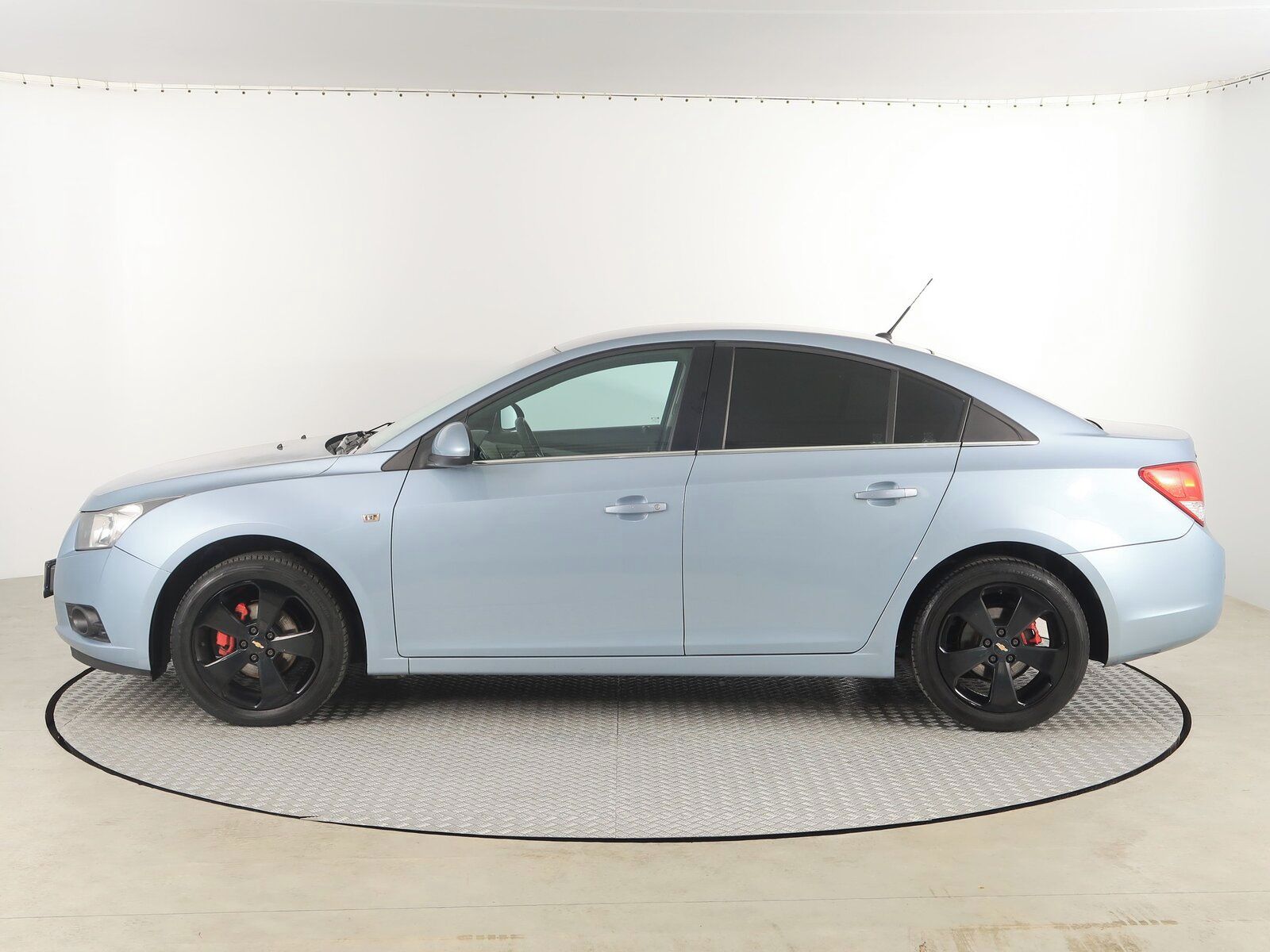Chevrolet Cruze, 1.8 i 16V, po STK - fotka 3