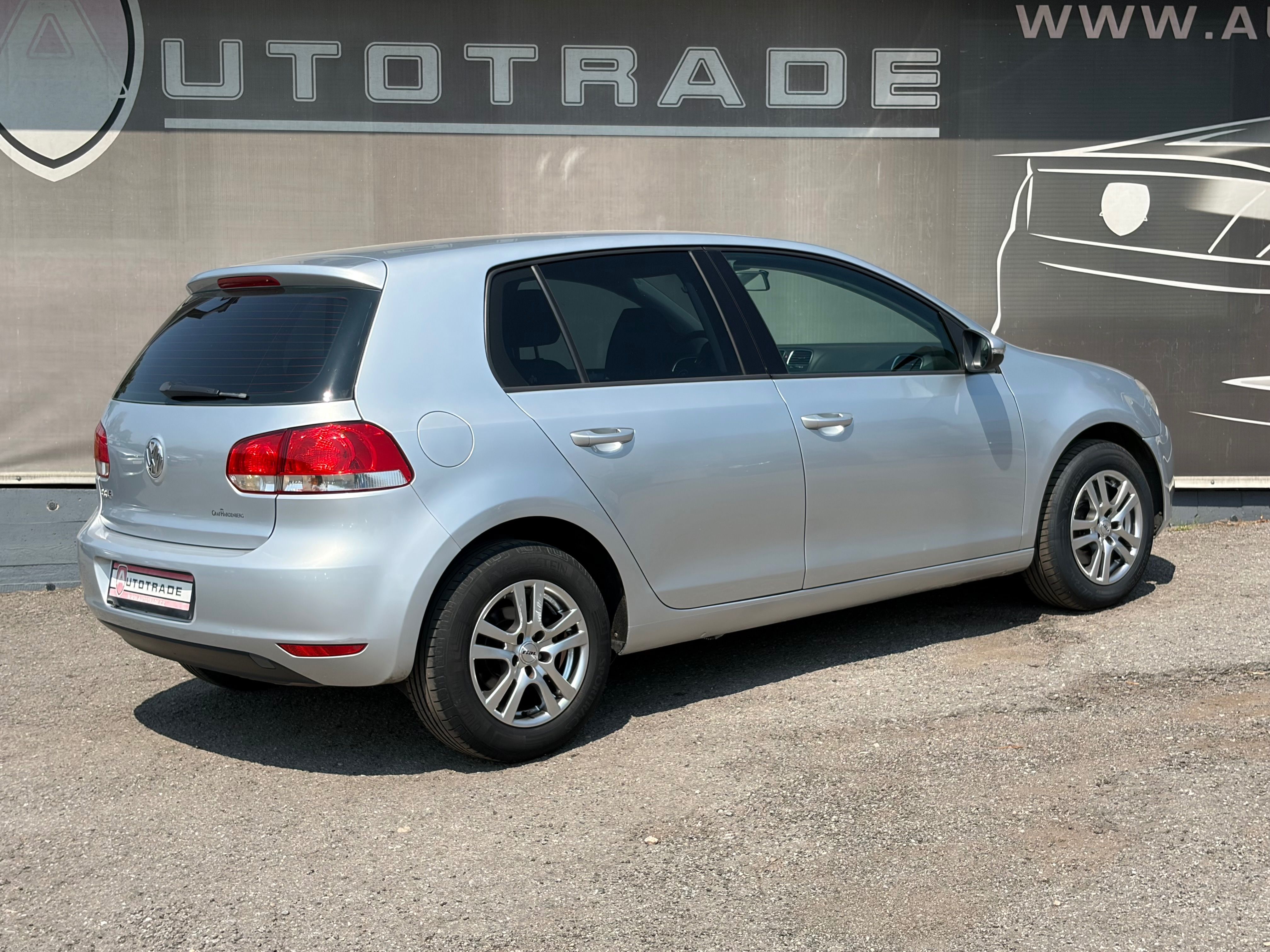 Volkswagen Golf, 1,2TSi 63kW, DigiKLIMA, 2xkola - fotka 4