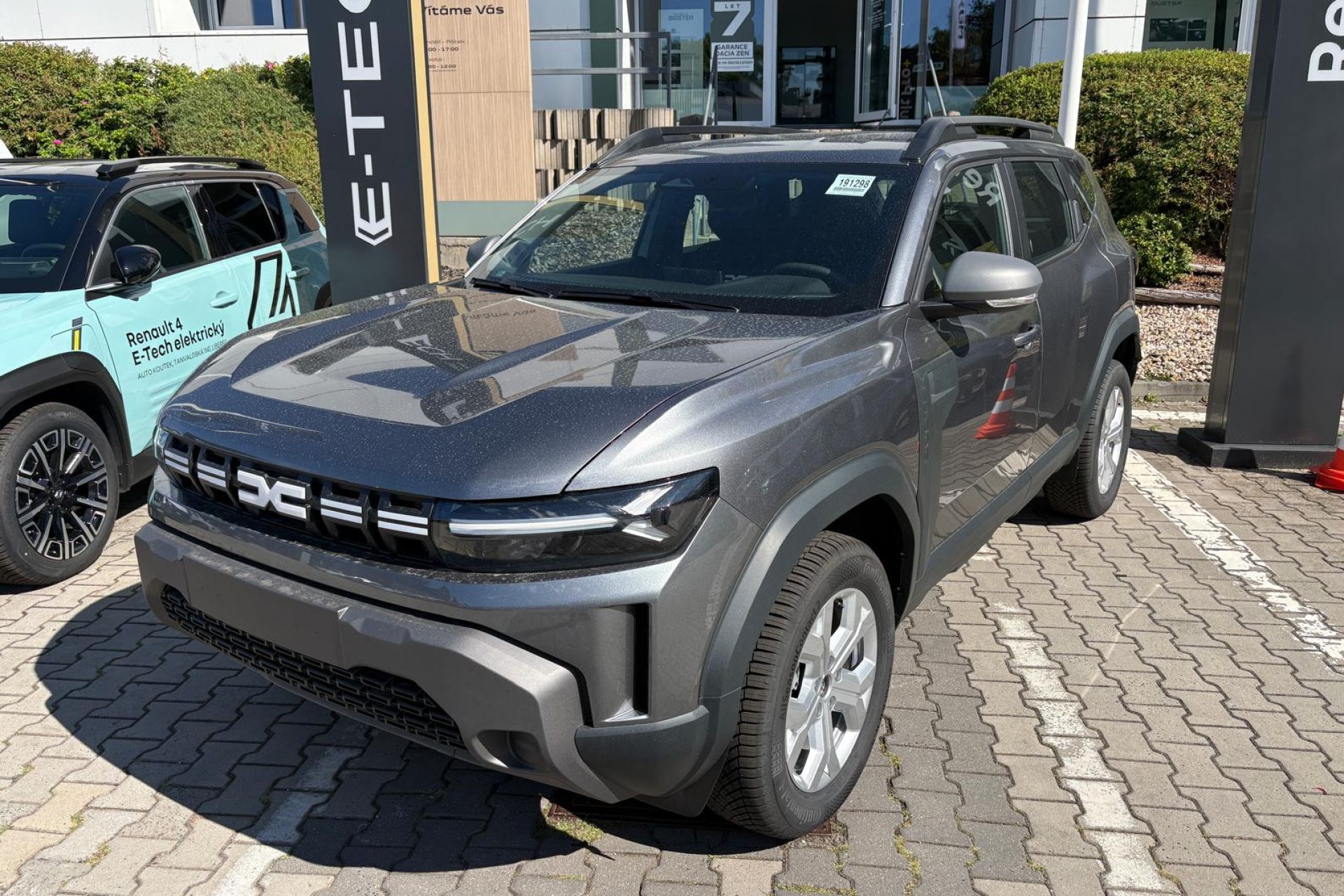 Dacia Duster, expression hybrid-G 150 4x4