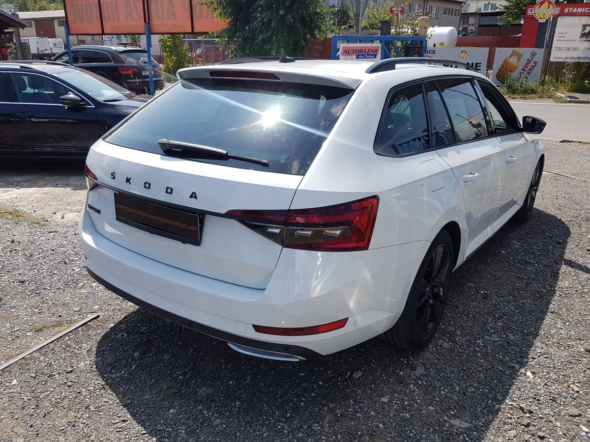 Škoda Superb, 2.0TDi 110KW SPORT LINE - fotka 4