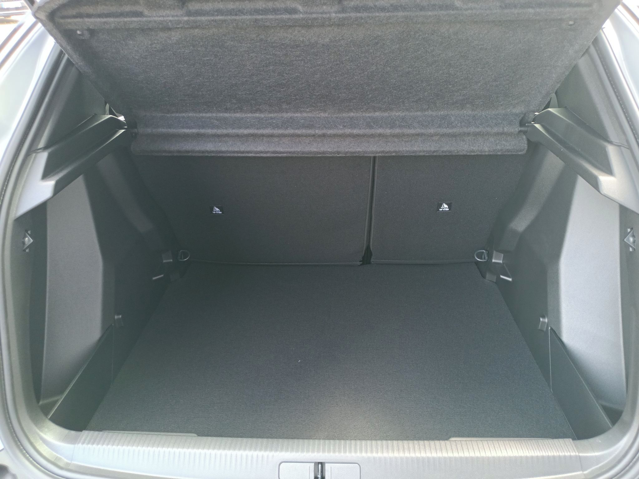 Peugeot 2008, STYLE PureTech 100 S&S MAN6 - fotka 6