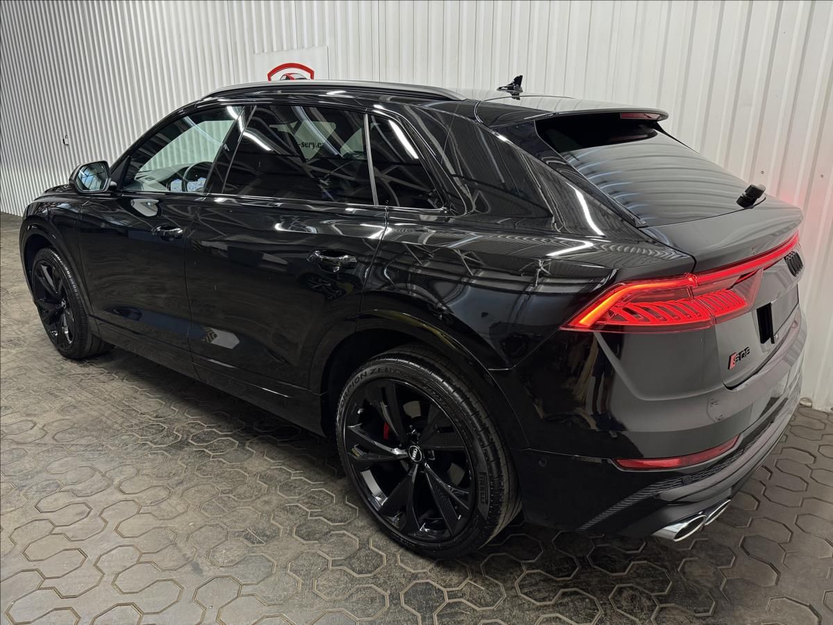 Audi SQ8, COMPETITION PLUS ČR 1.MAJ - fotka 6