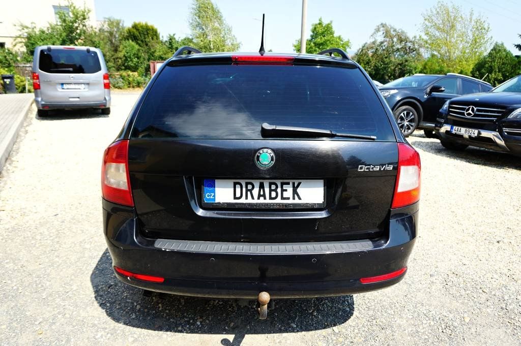 Škoda Octavia, ELEGANCE 1,6 TDI 77 kW - fotka 6