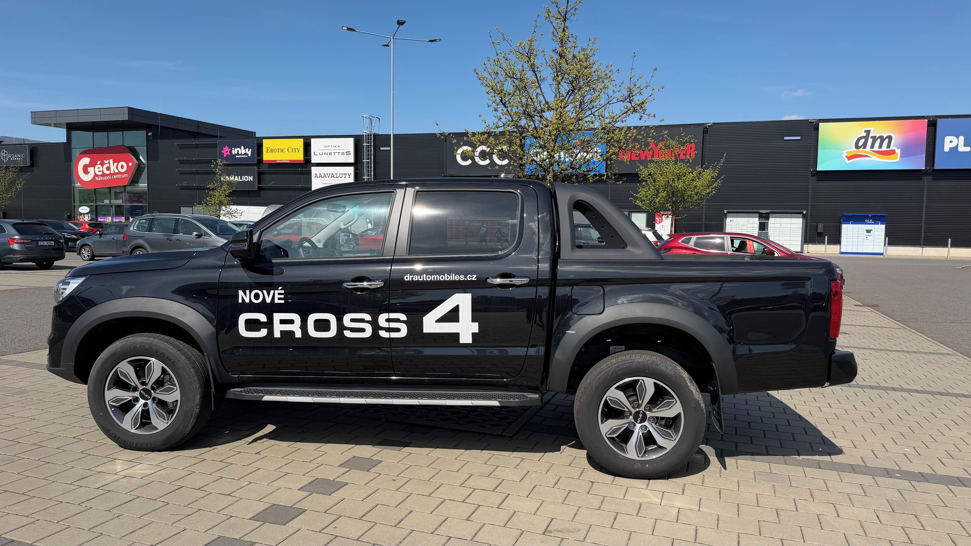 EVO Cross4, PICKUP - CROSS 4, tažné 3,5t - fotka 3