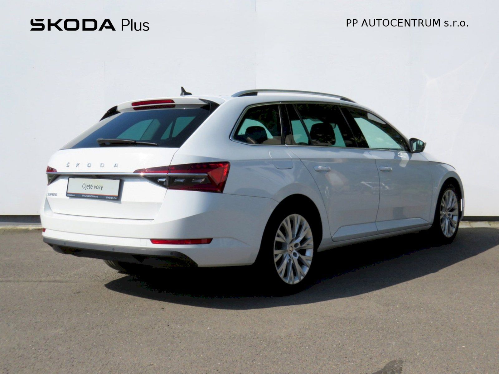 Škoda Superb, Style Plus DSG 2.0TDI 110kW - fotka 2