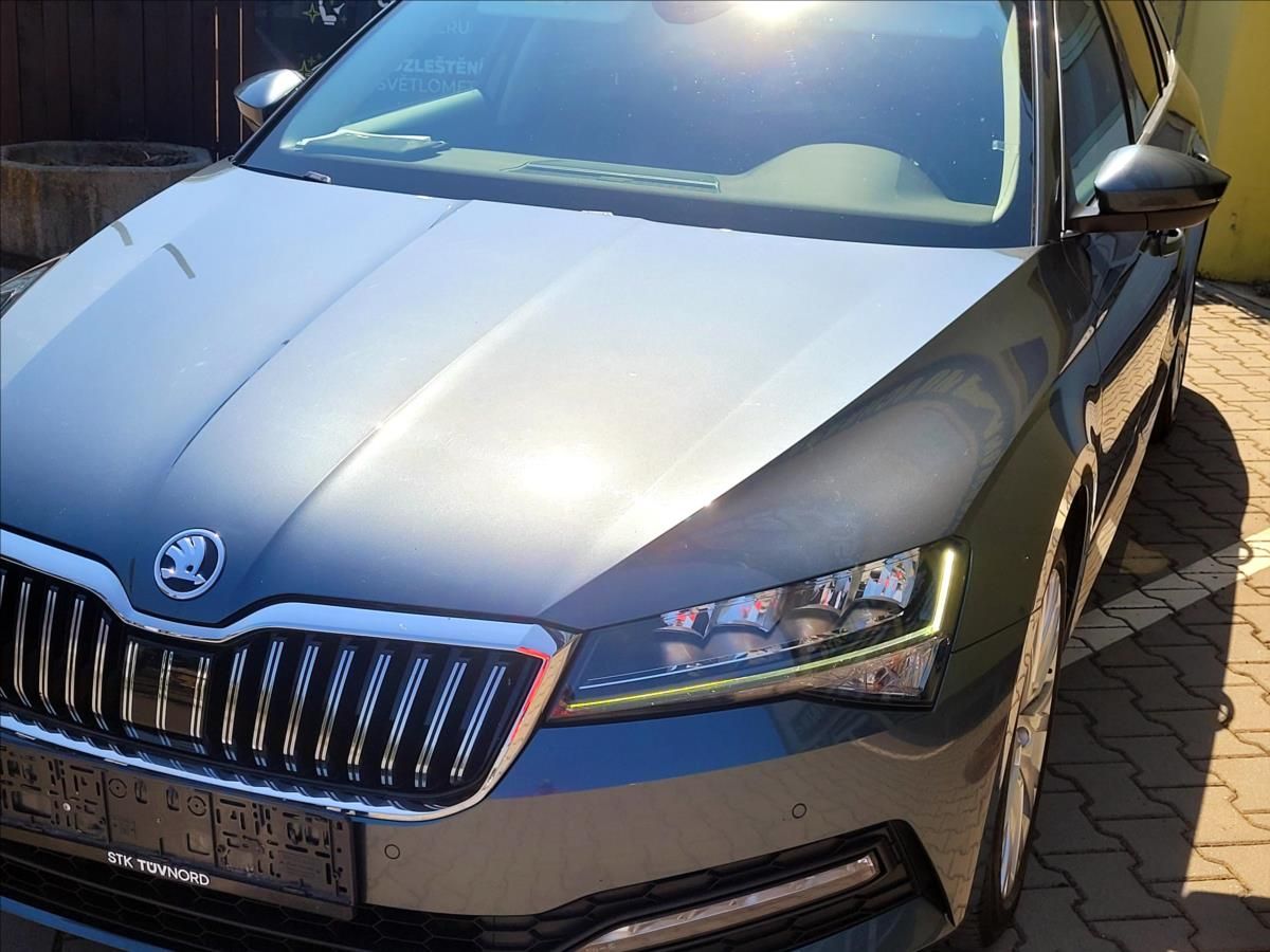 Škoda Superb, 2,0 TDi DSG 4x4 190k *CEBIA* - fotka 3