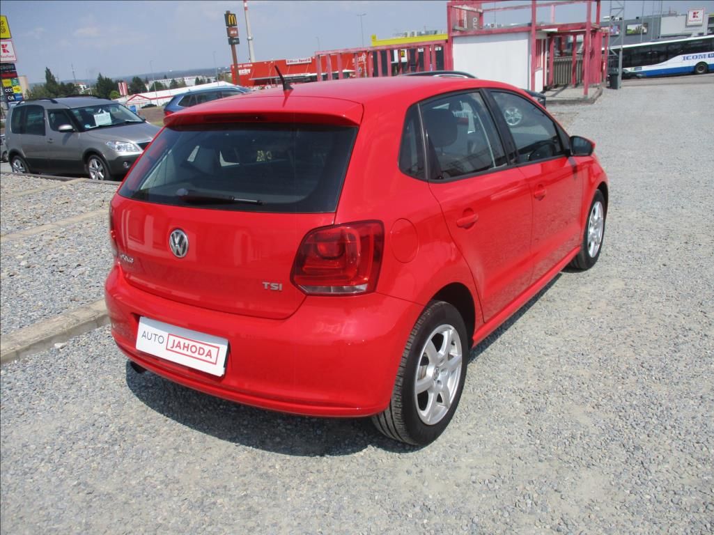 Volkswagen Polo, 1,2 TSi, klima, serv. kniha, - fotka 6