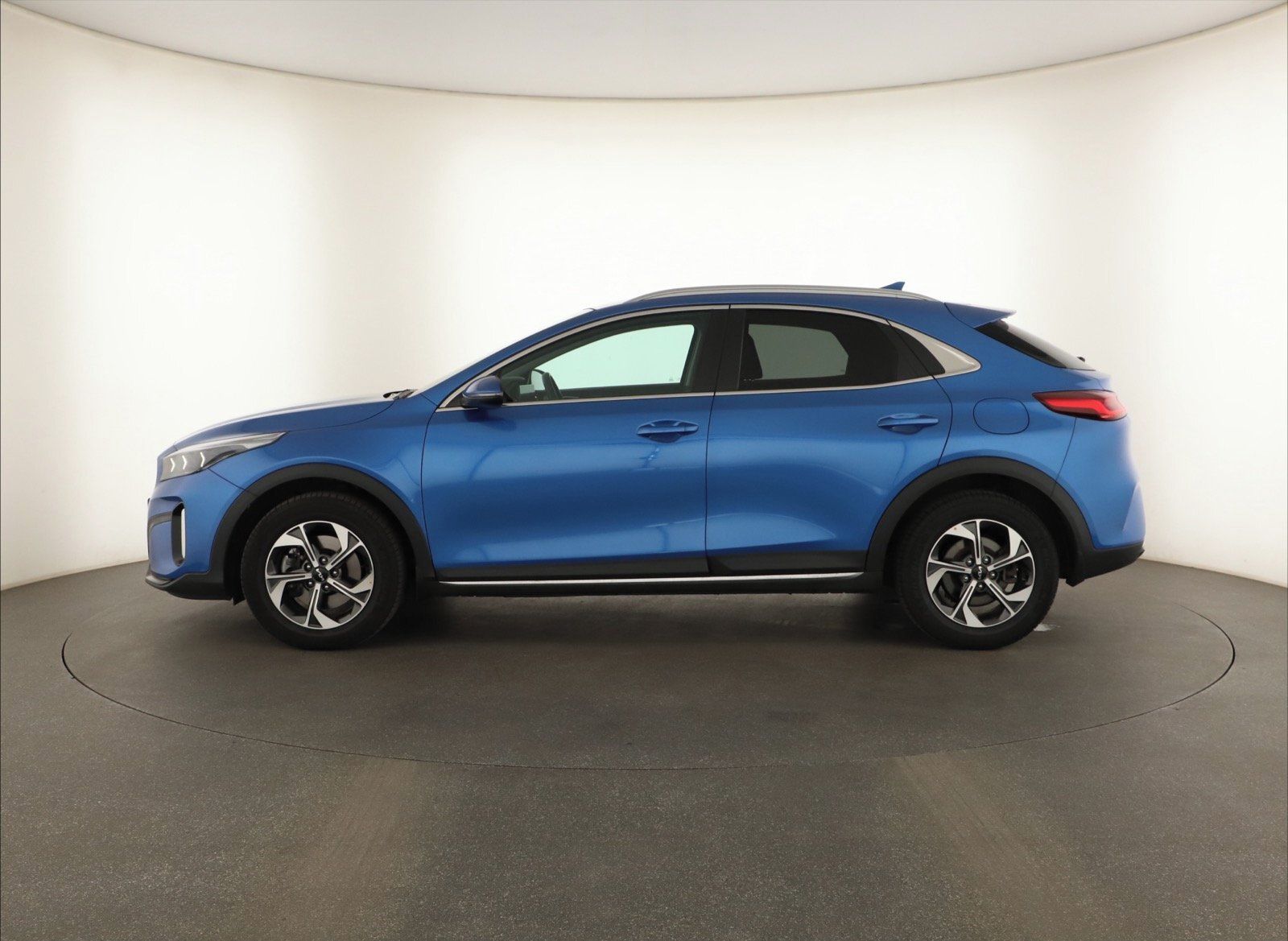 Kia XCee´d, 1.5 T-GDI, Exclusive - fotka 3