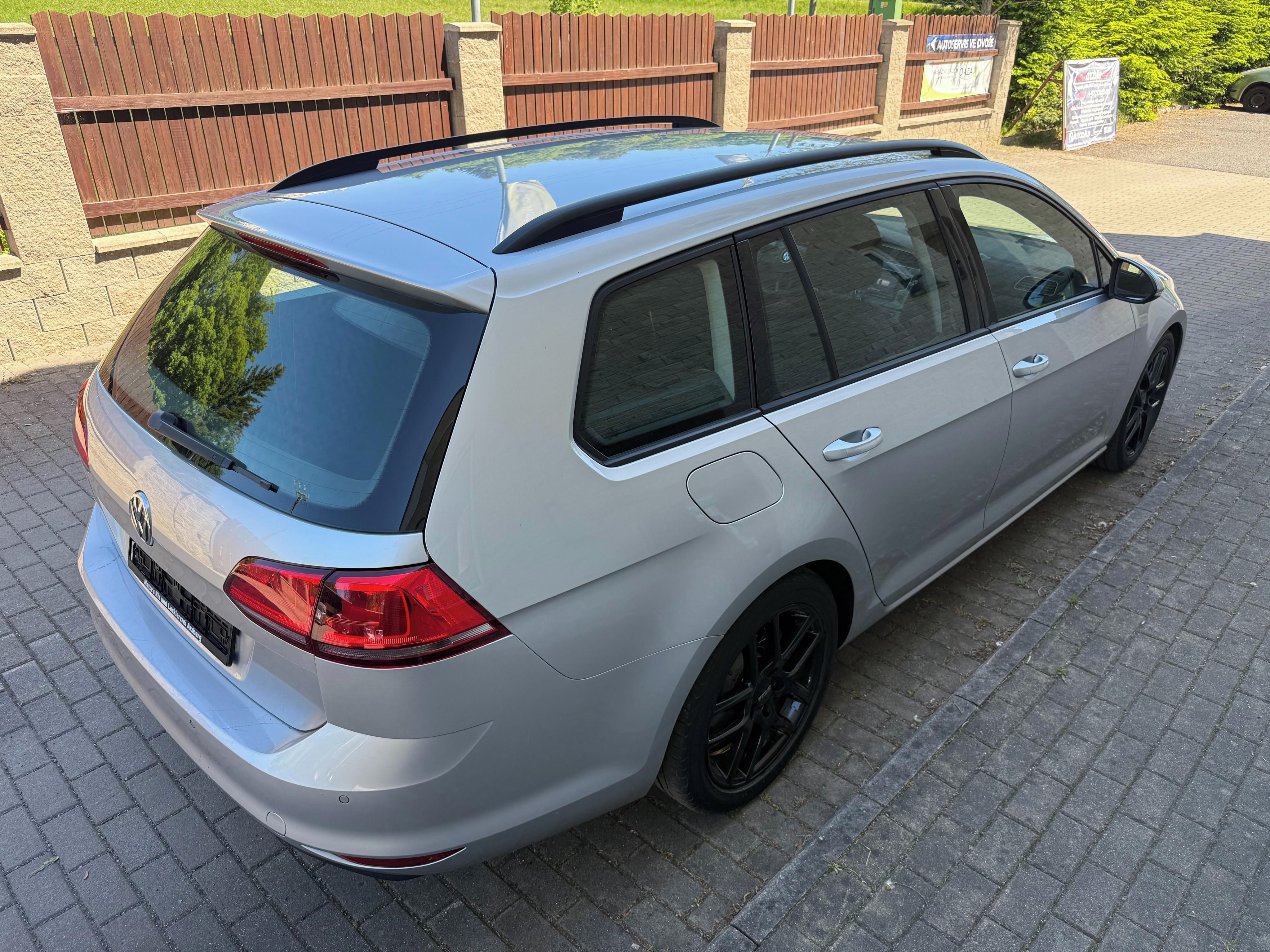 Volkswagen Golf, 1.6 TDI, nová STK, servis VW - fotka 4