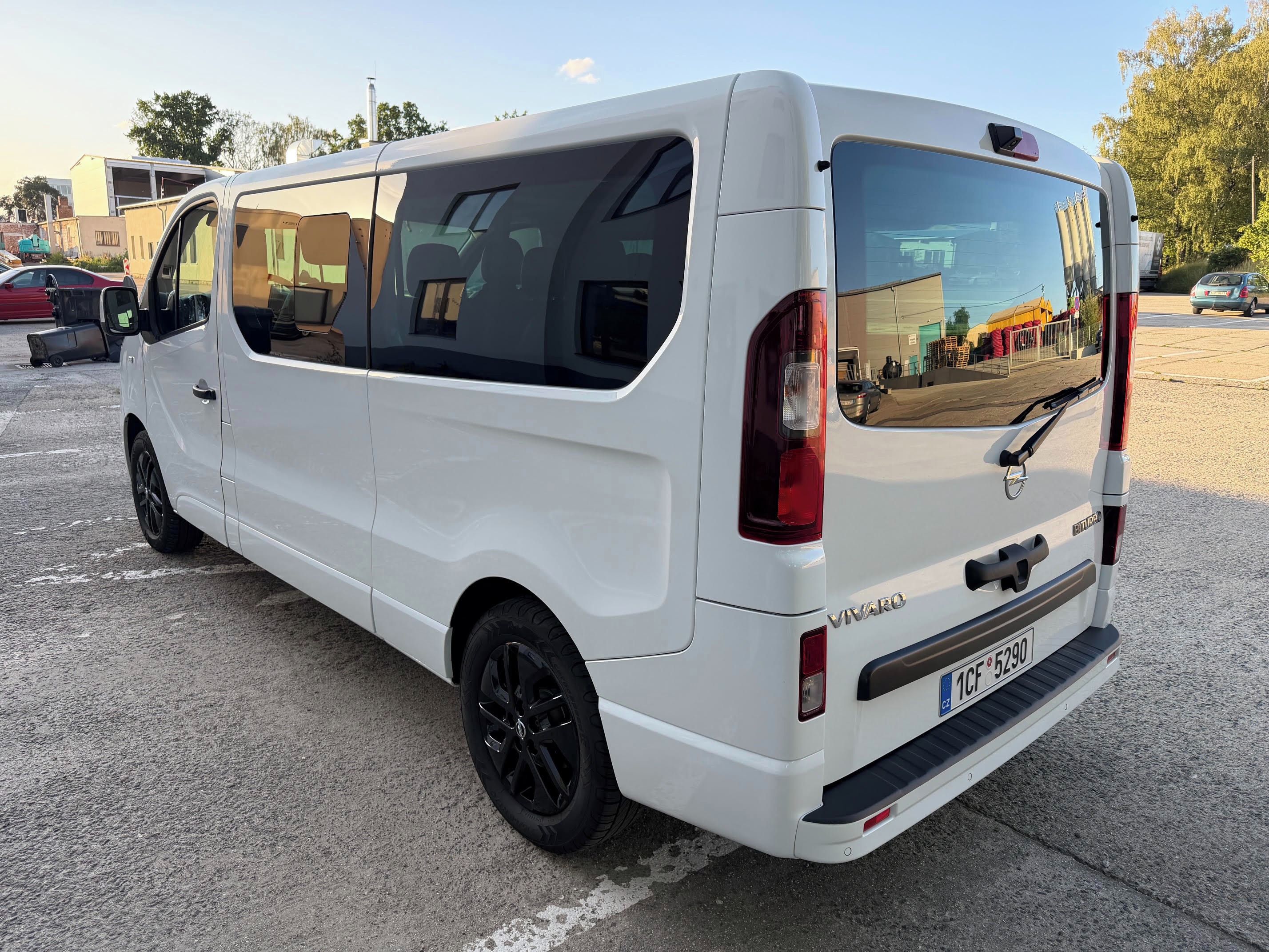Opel Vivaro, 92kW,CZ,Sevis,DPH,8míst,Long - fotka 5