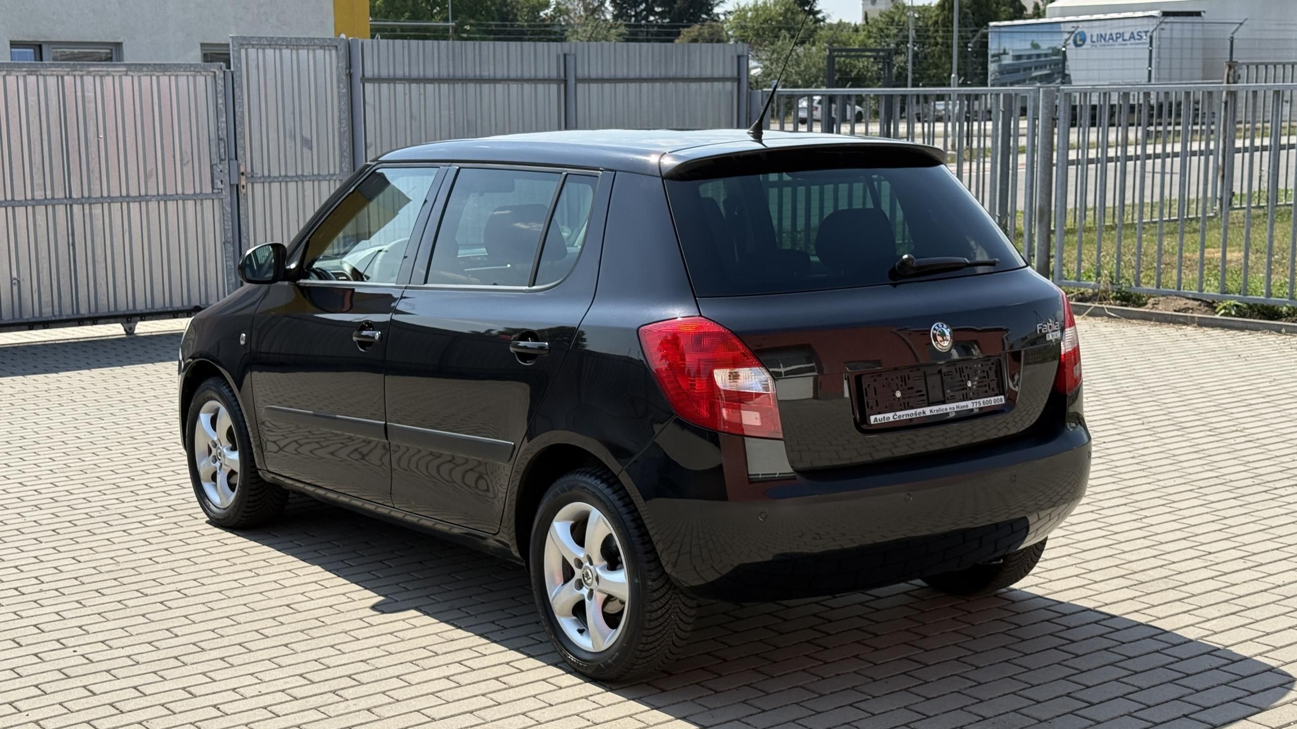 Škoda Fabia, 1.4 16V*63kW*STYLE-EDITION*TOP - fotka 2