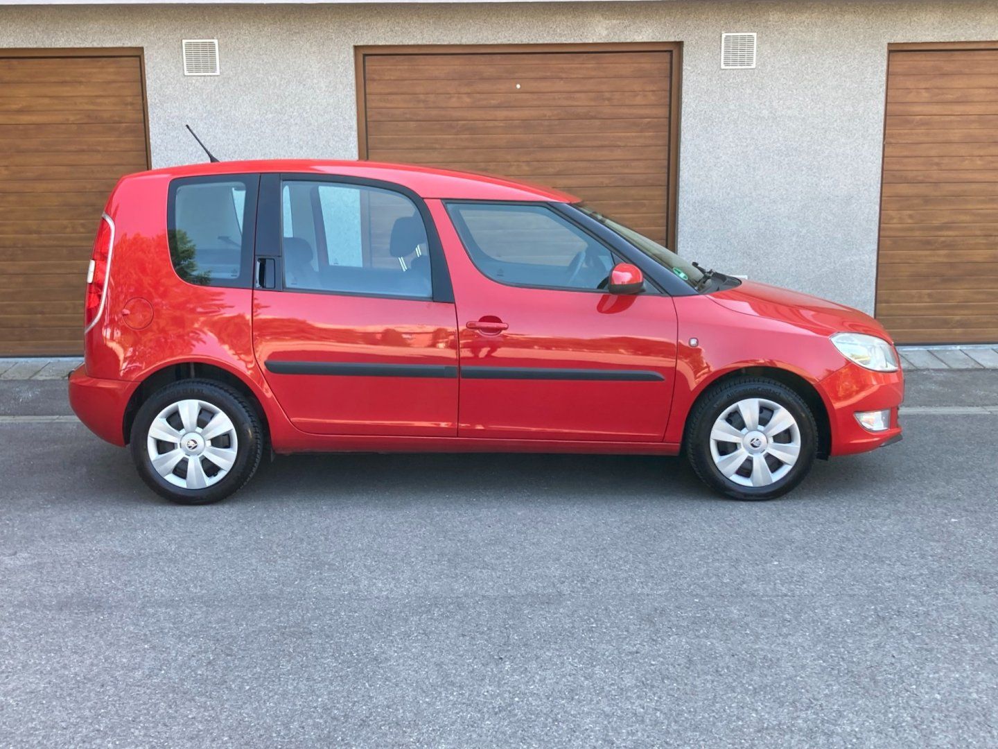 Škoda Roomster, 1,2 TSI  77kW Ambition - fotka 2