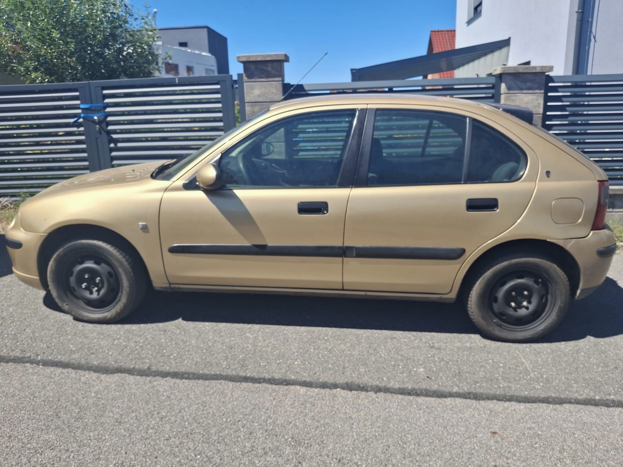 Rover 25