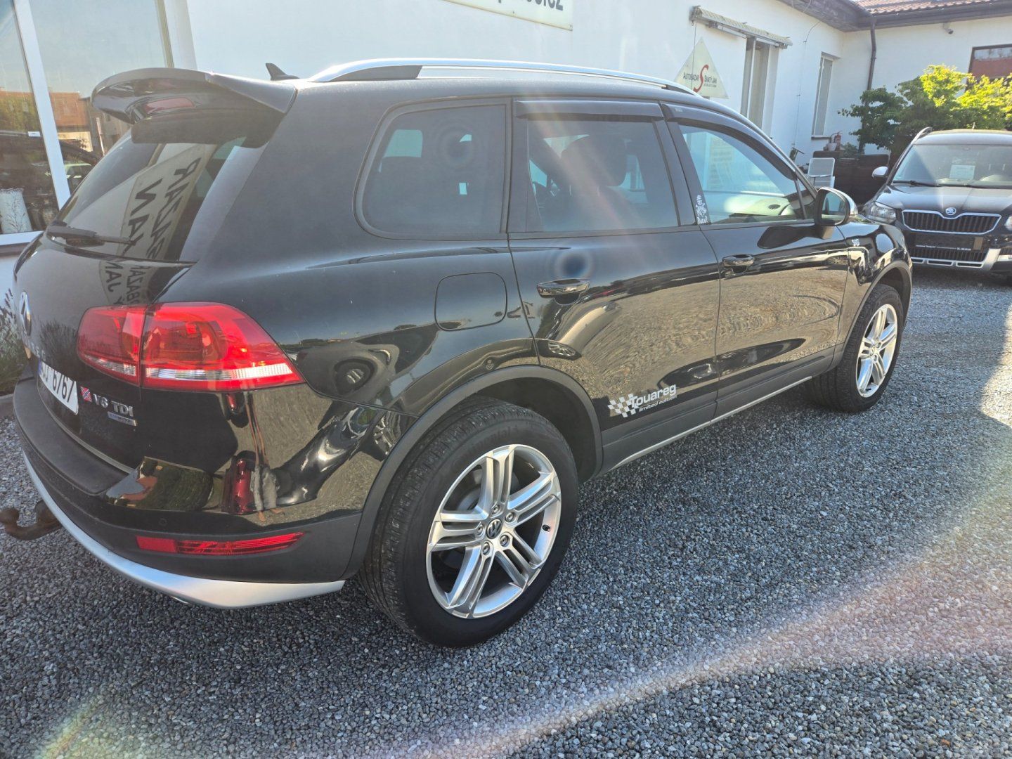 Volkswagen Touareg, 3.0 TDi Bi-Xenon,NAVI, DPH - fotka 3