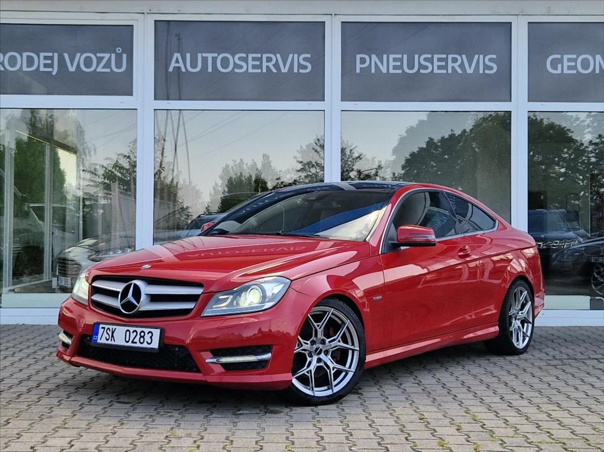 Mercedes-Benz Třídy C, 3,5 i V6 225kW 4MATIC KŮŽE ALU