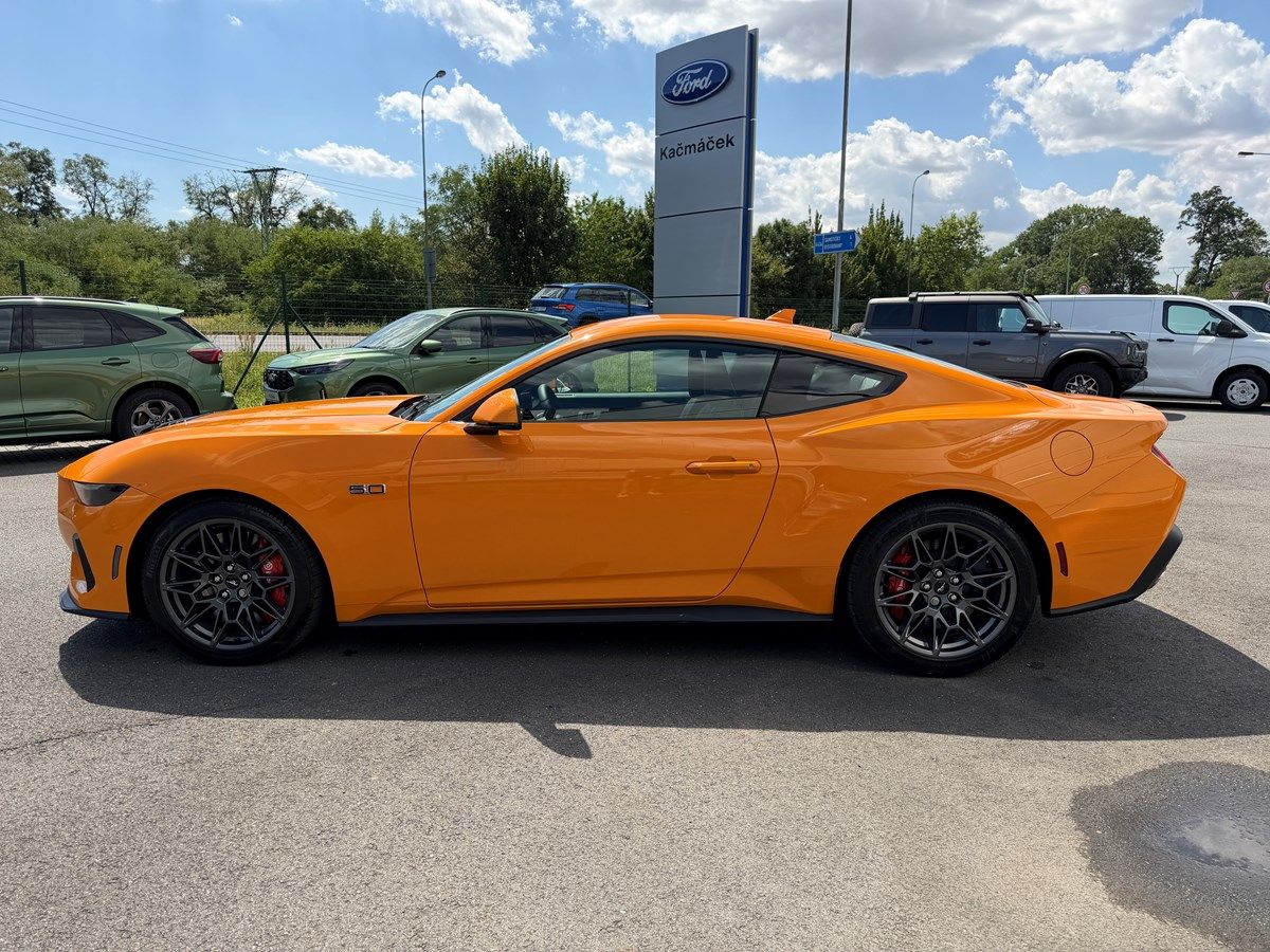 Ford Mustang, V8 GT, 5.0 GT, Aut. - fotka 6
