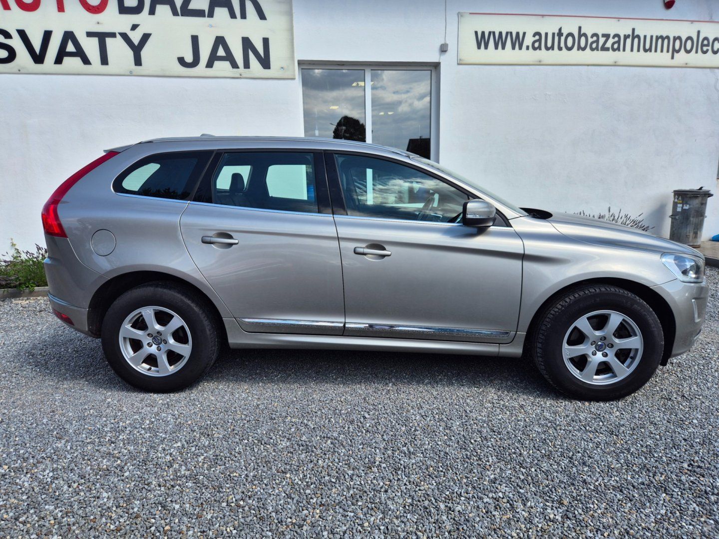 Volvo XC60, 2.0 D4 Rozvody,TOP STAV - fotka 2