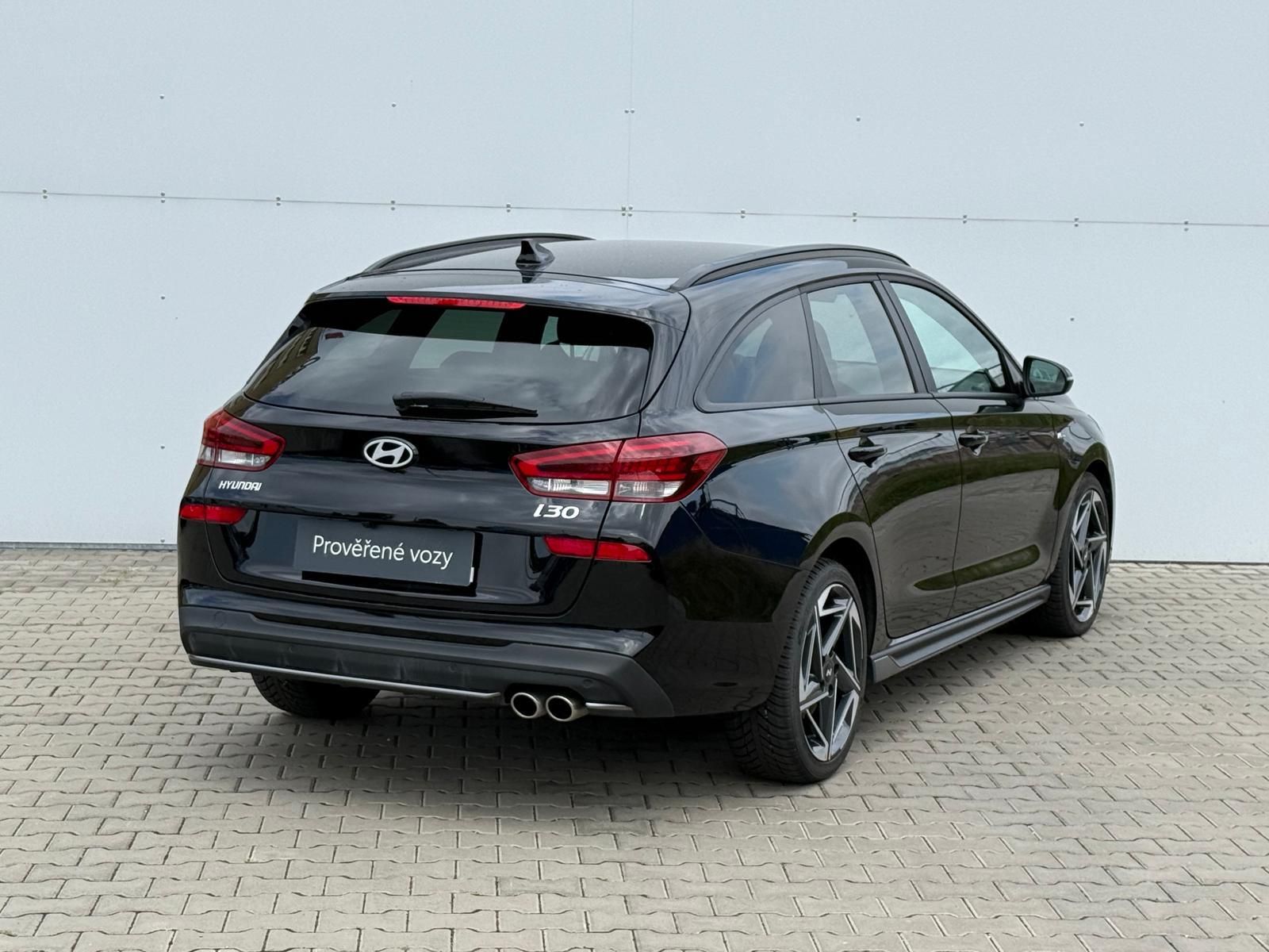 Hyundai i30, 1.5 T-GDI MHEV DCT N-Line - fotka 2
