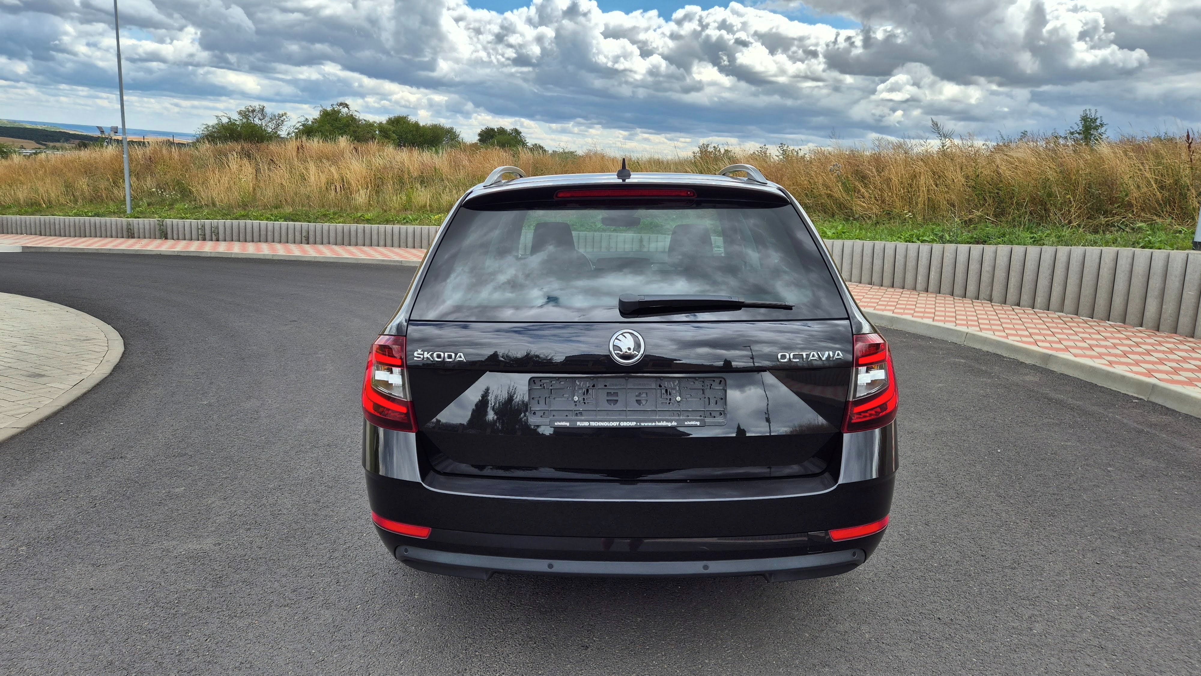 Škoda Octavia, 2,0tdi DSG, Led, Kessy, Navi - fotka 6