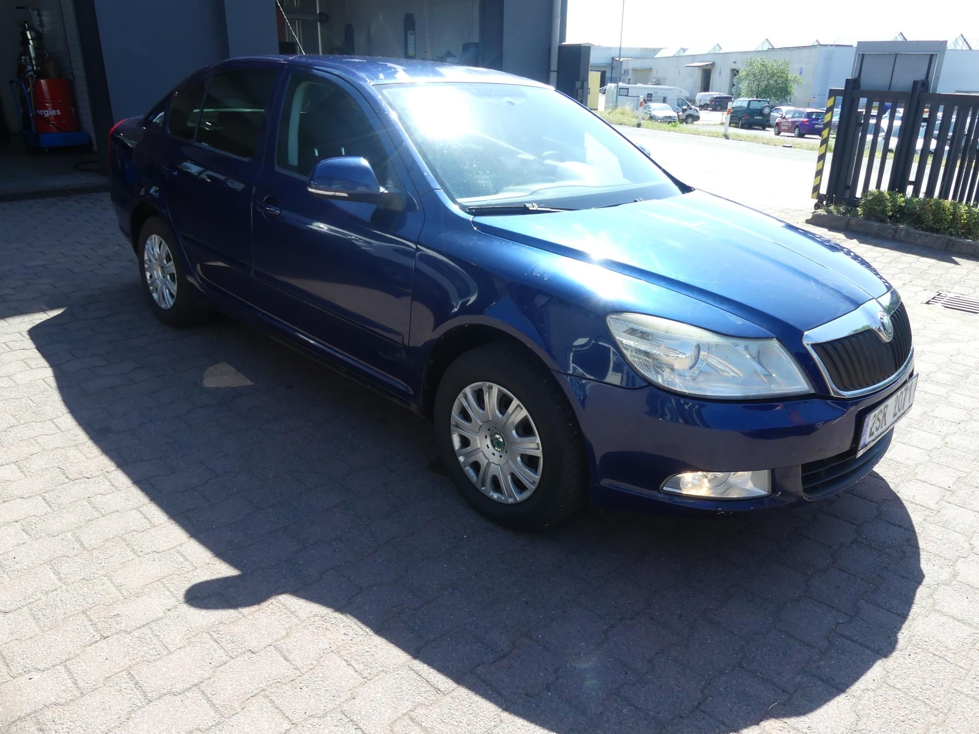Škoda Octavia, 1,6 MPi - fotka 3