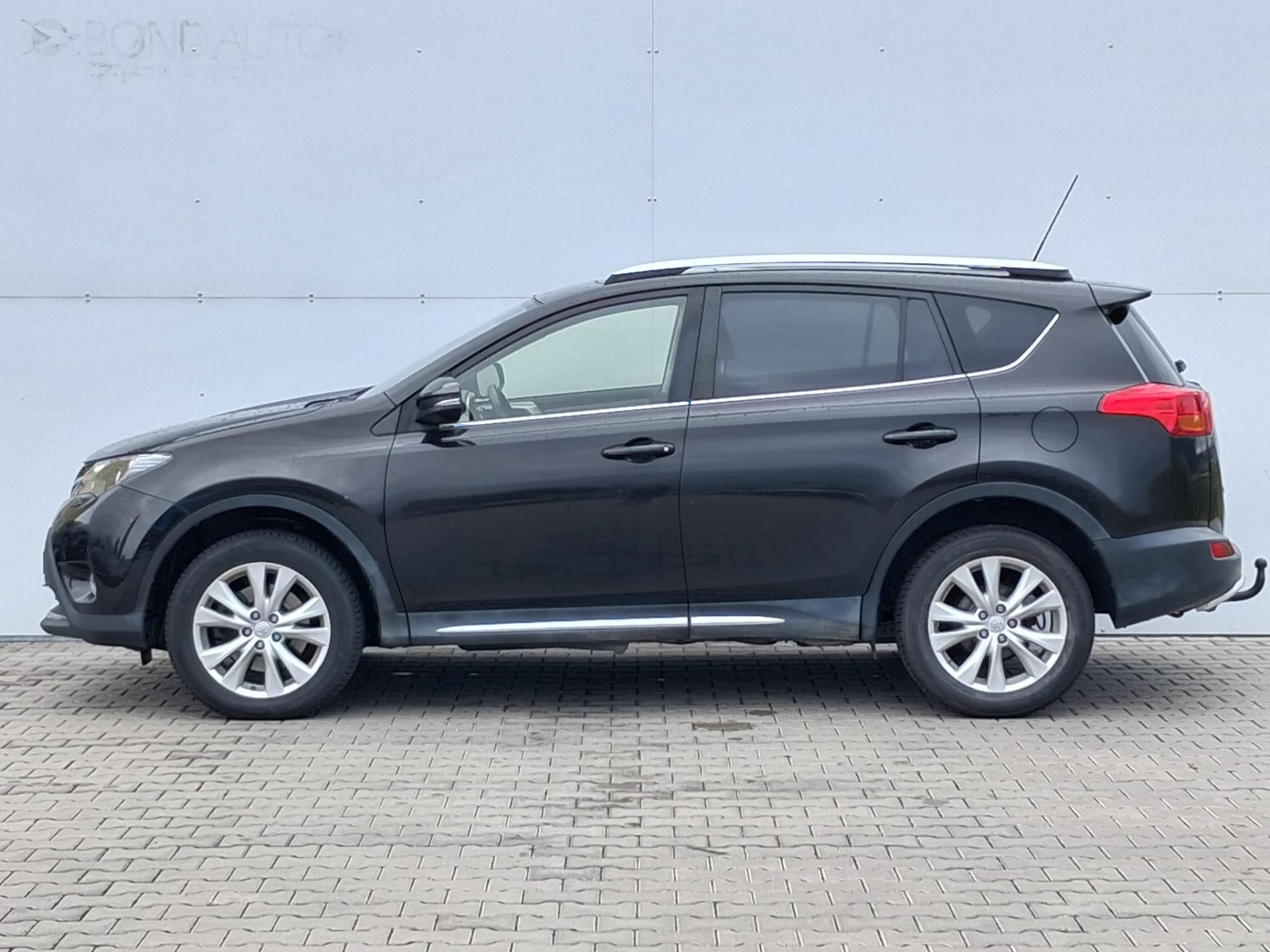 Toyota Rav4, 2.2 D-4D Premium 4x4 AT - fotka 3