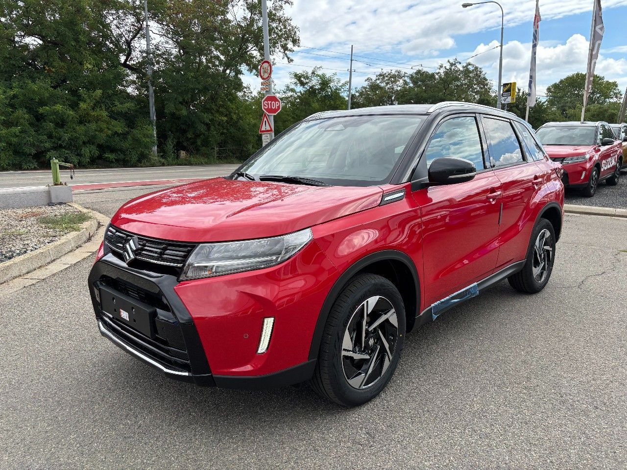 Suzuki Vitara, 4x4 automat Elegance - fotka 3