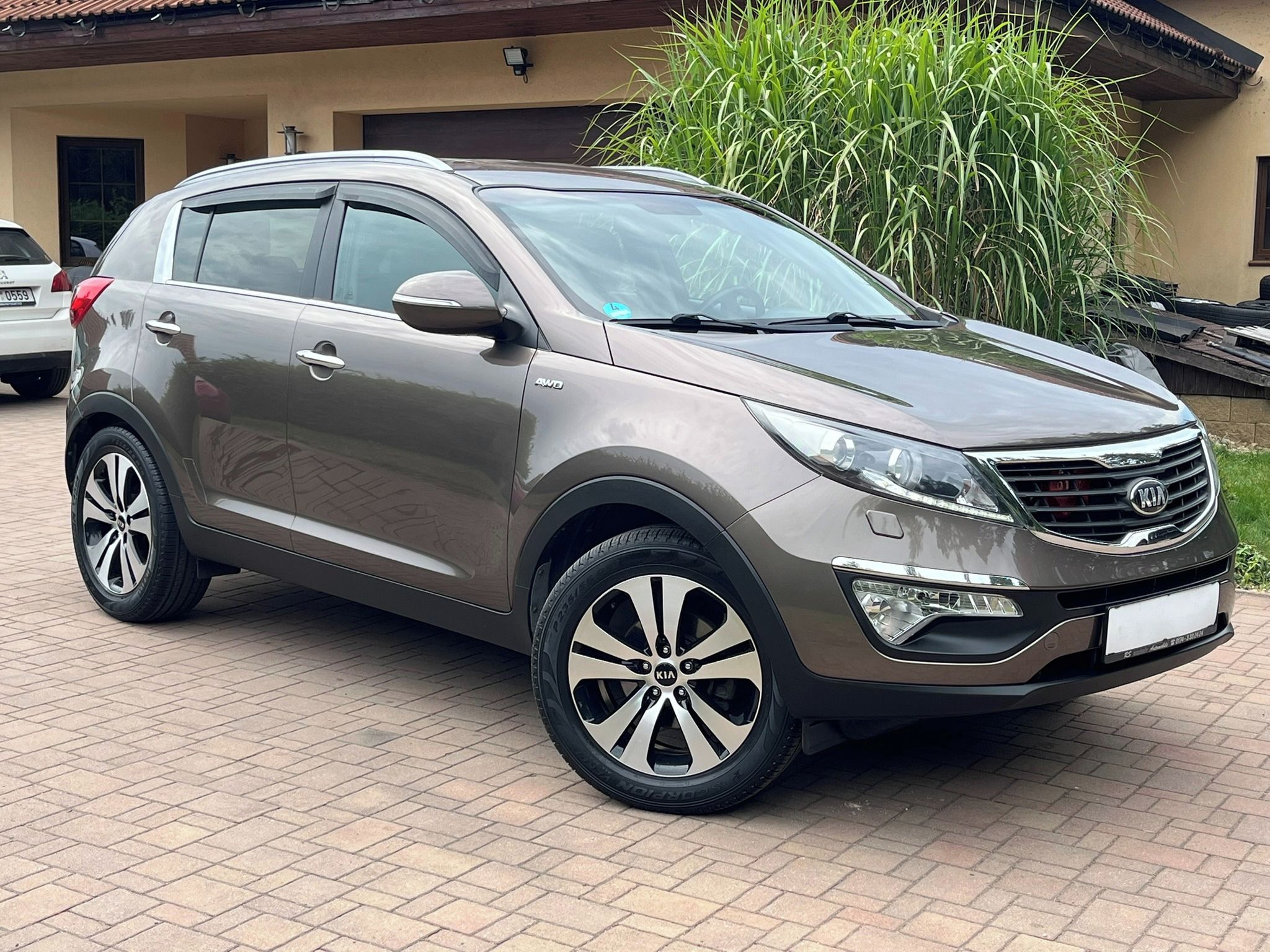 Kia Sportage, 2.0 CRDi 4x4 Xenon Navi Kamera