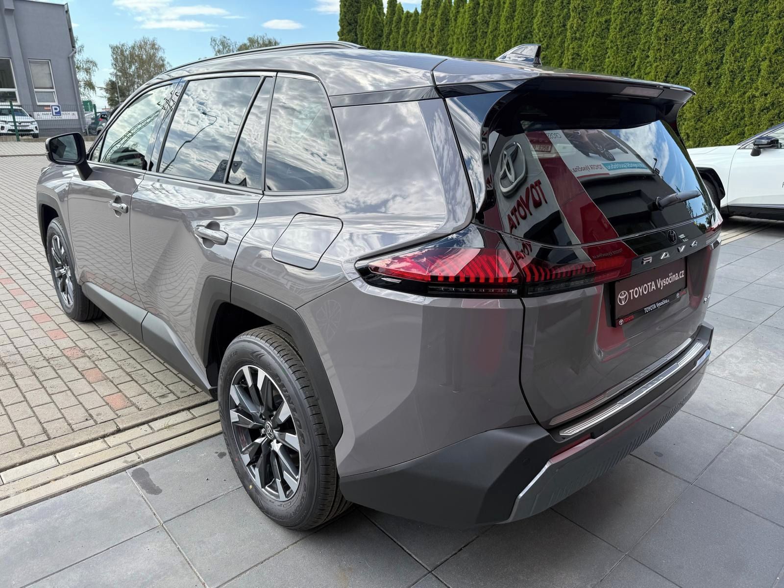 Toyota Rav4, 2.5HEV Comfort 185PS - fotka 5