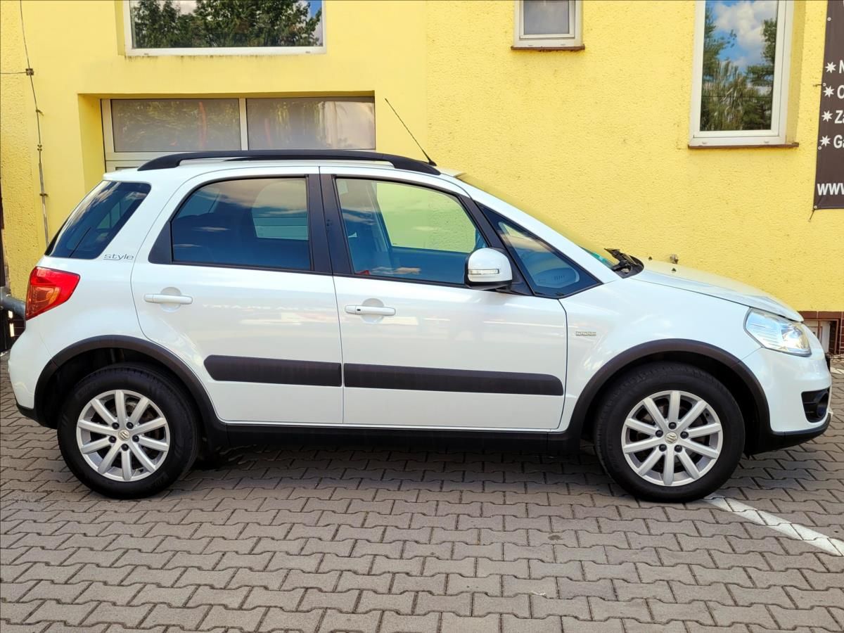 Suzuki SX4, 2,0 DDis Style 4x4 DIGIKLIMA - fotka 5