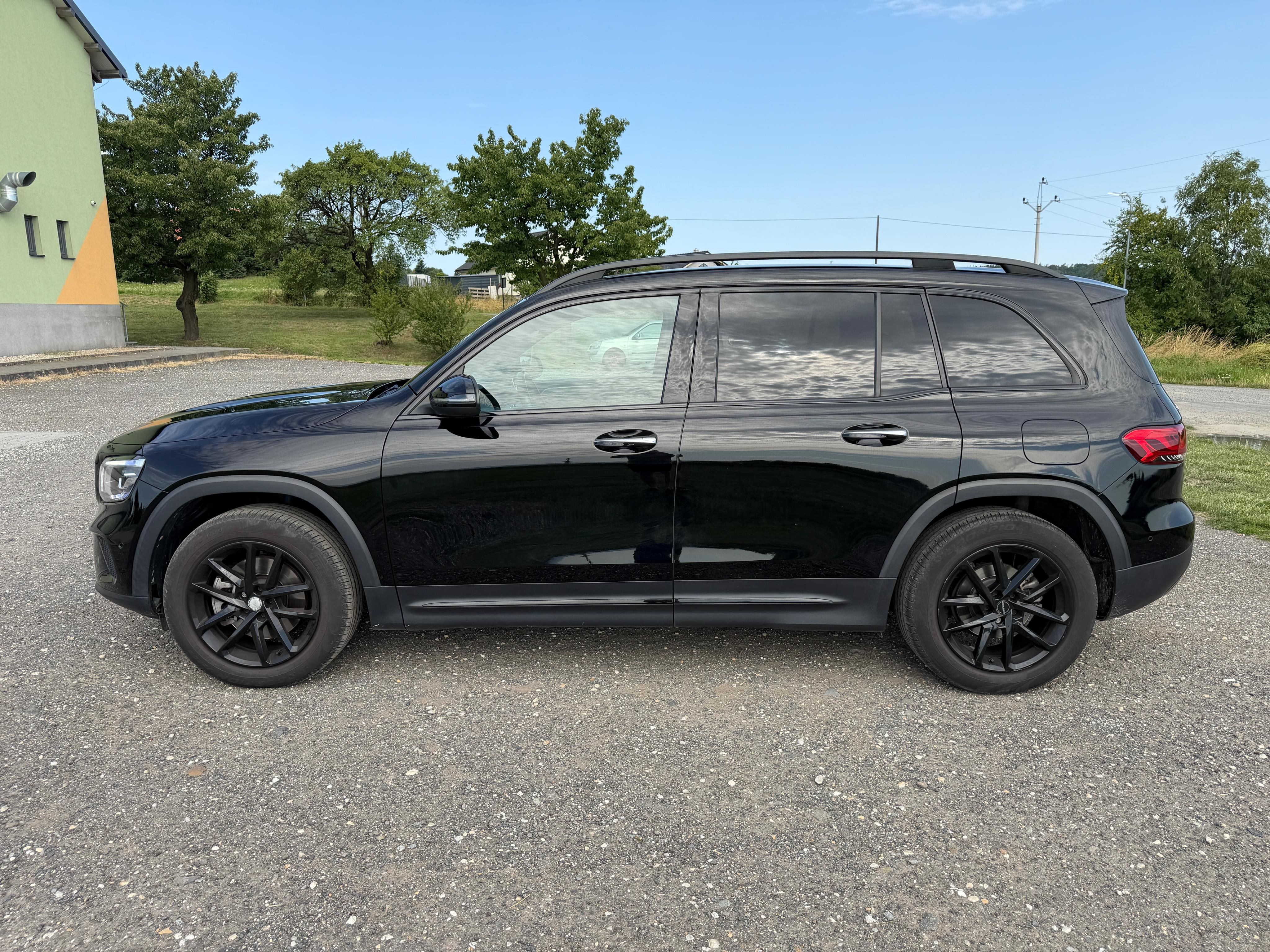 Mercedes-Benz GLB, GLB 200d 4MATIC, 4x4, AT, CZ - fotka 2